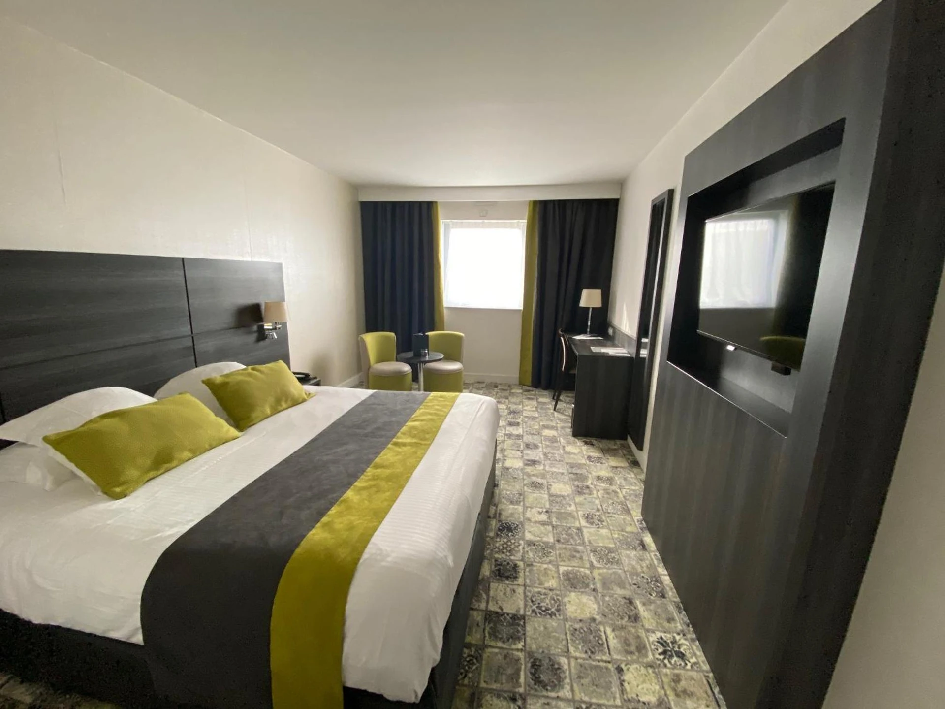 Chambre disponible pour un séminaire d'entreprise à Best Western Plus Evreux Palais Des Congrès - Évreux