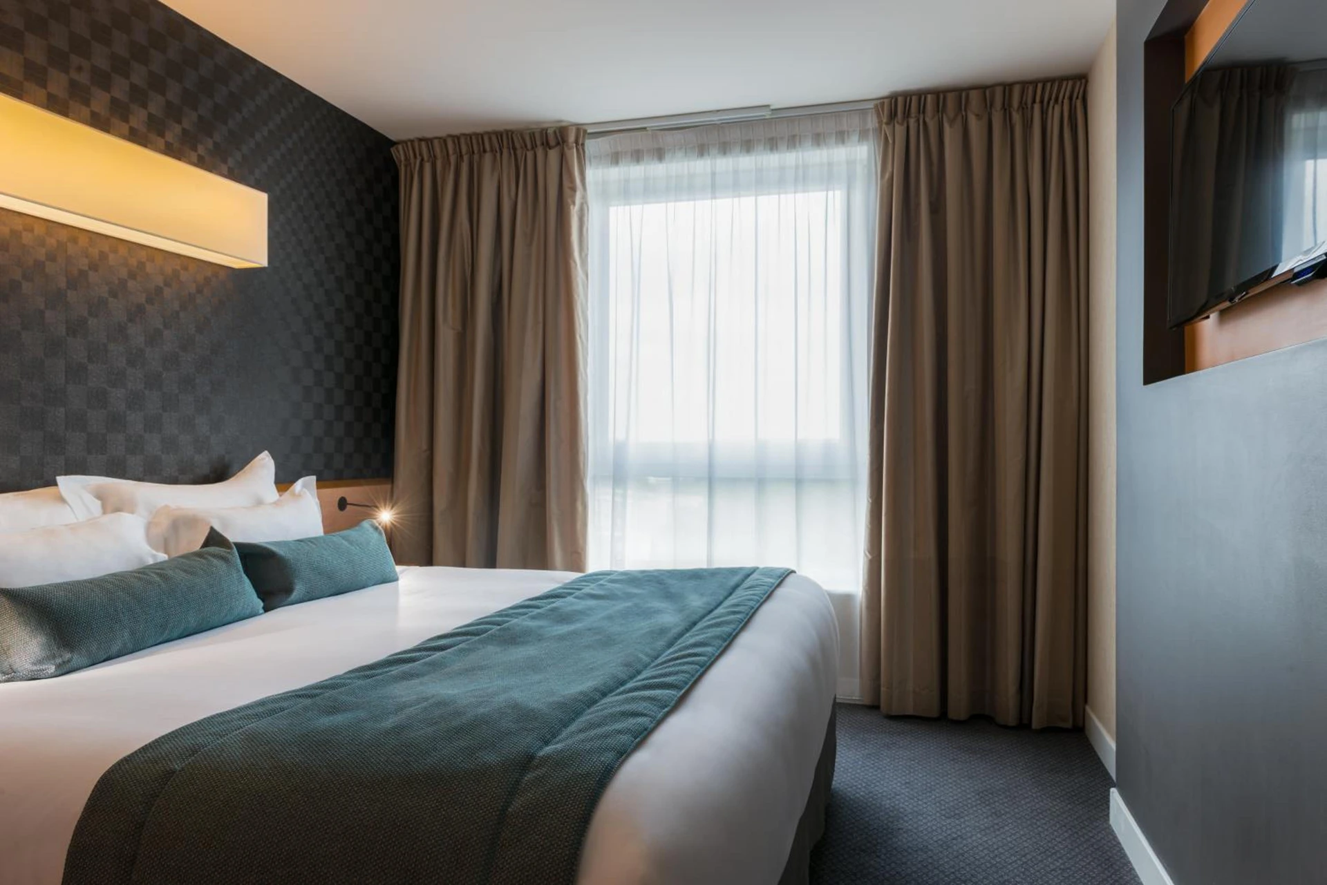 Chambre disponible pour un séminaire d'entreprise à Best Western Plus Paris Saclay - Saclay