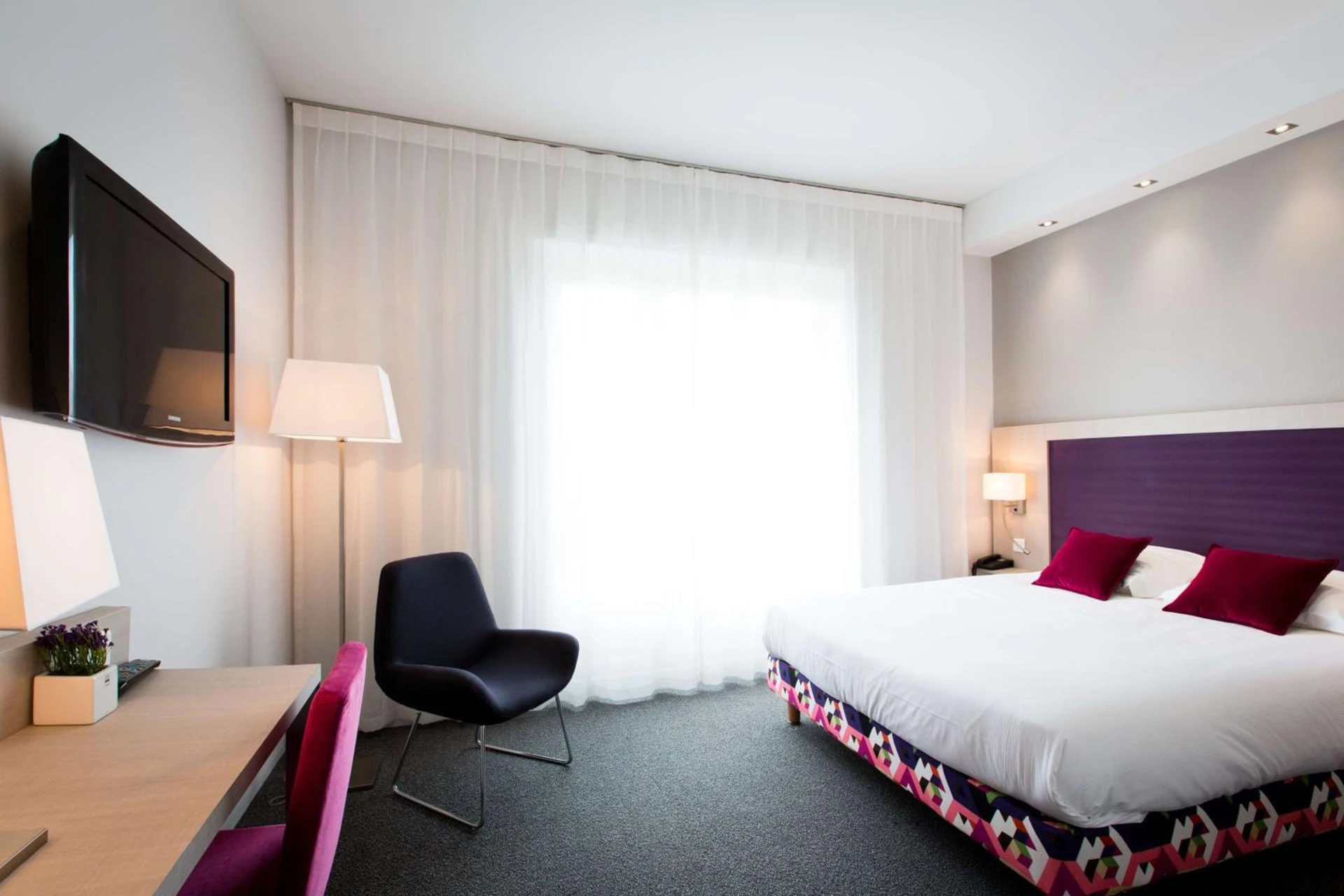 Chambre disponible pour un séminaire d'entreprise à Best Western Plus Hotel Plaisance - Villefranche-sur-Saône