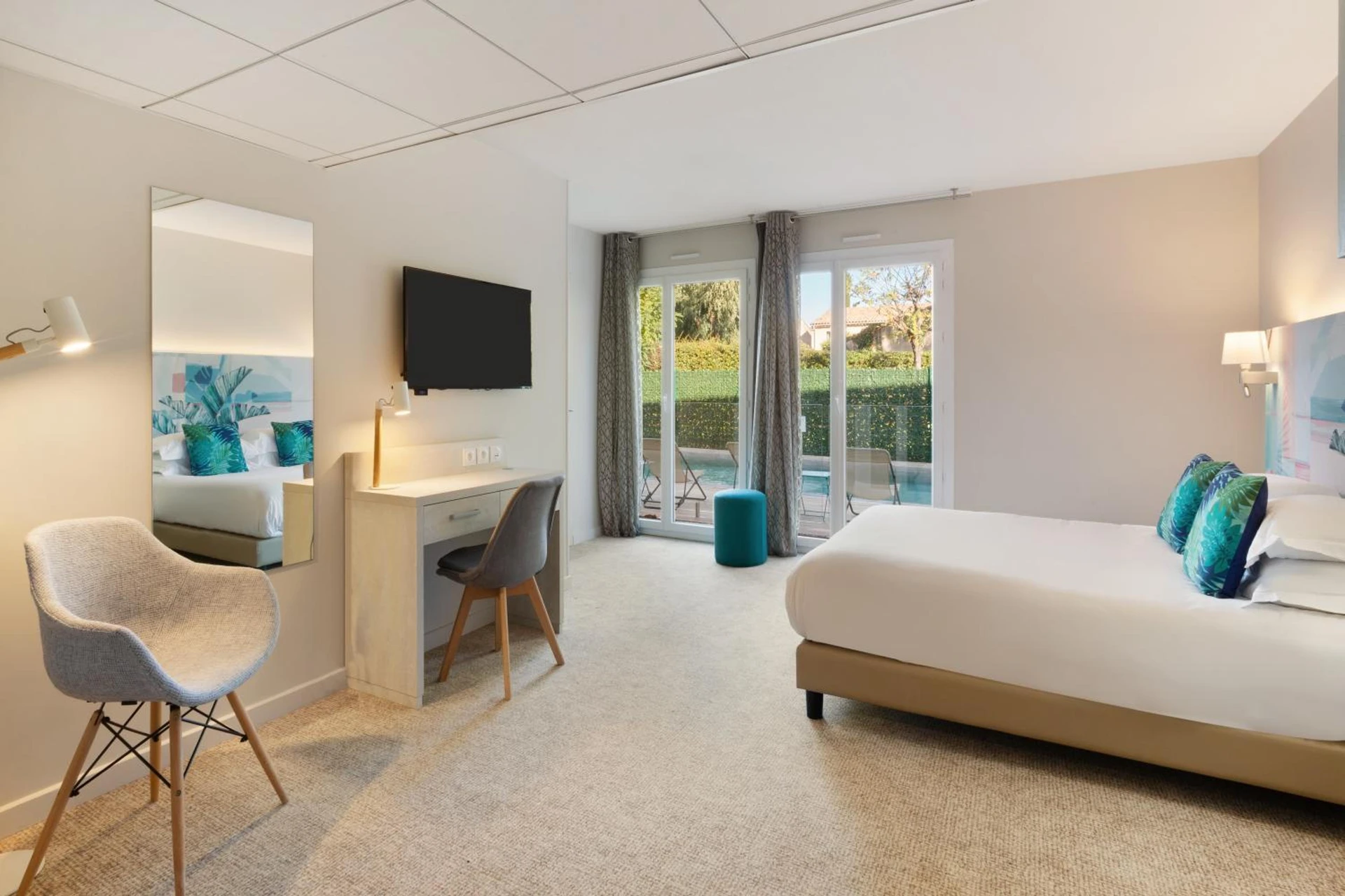Magnifique chambre pour un séminaire d'entreprise à Best Western Plus Hyères Côte D'Azur - Hyères