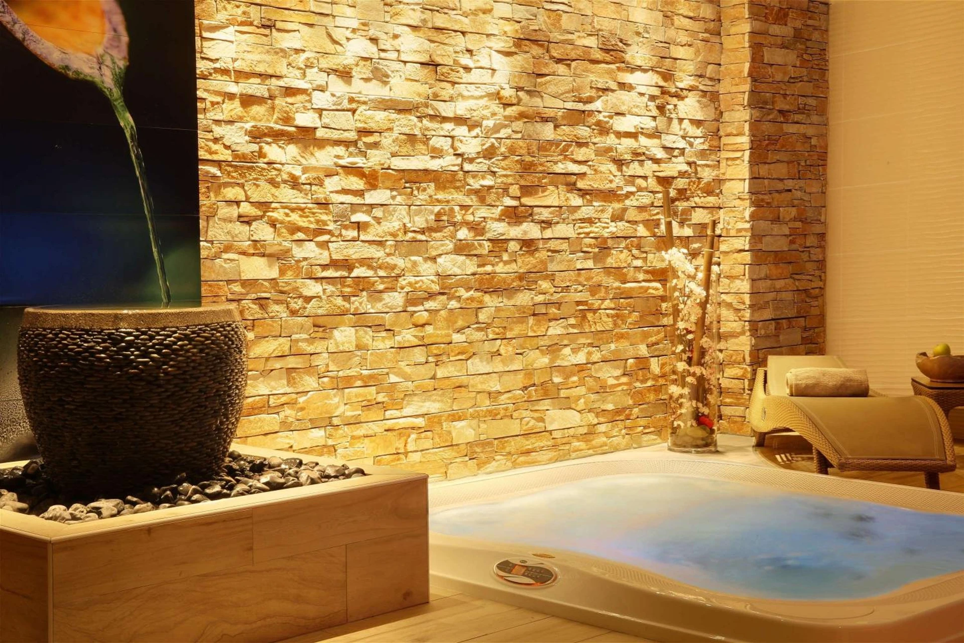 Chambre à Best Western Premier Le Patio des Artistes Wellness Jacuzzi - Organiser un séminaire d'entreprise à Paris