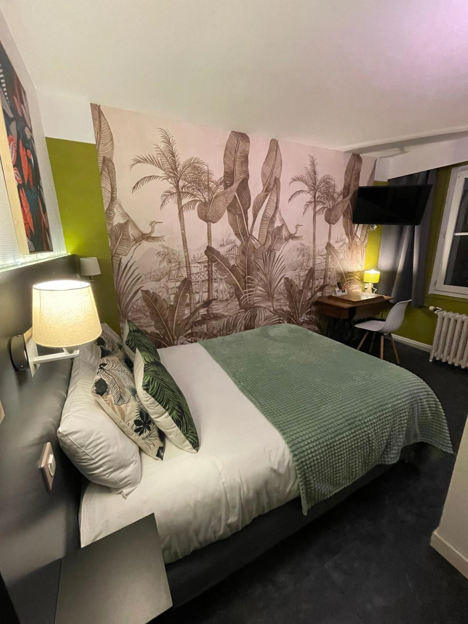 Chambre disponible pour un séminaire d'entreprise à The Originals Boutique, Hôtel d'Angleterre, Le Havre, centre, plage - Le Havre