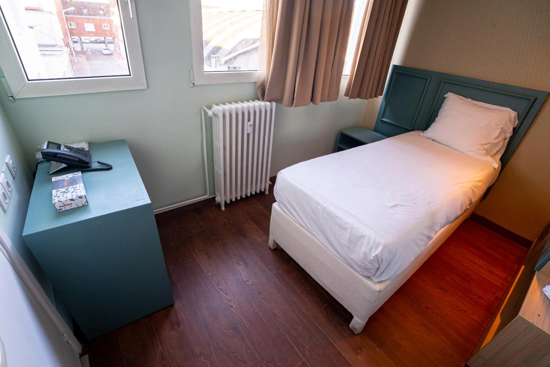Chambre disponible pour un séminaire d'entreprise à Breeze Hotel - Calais