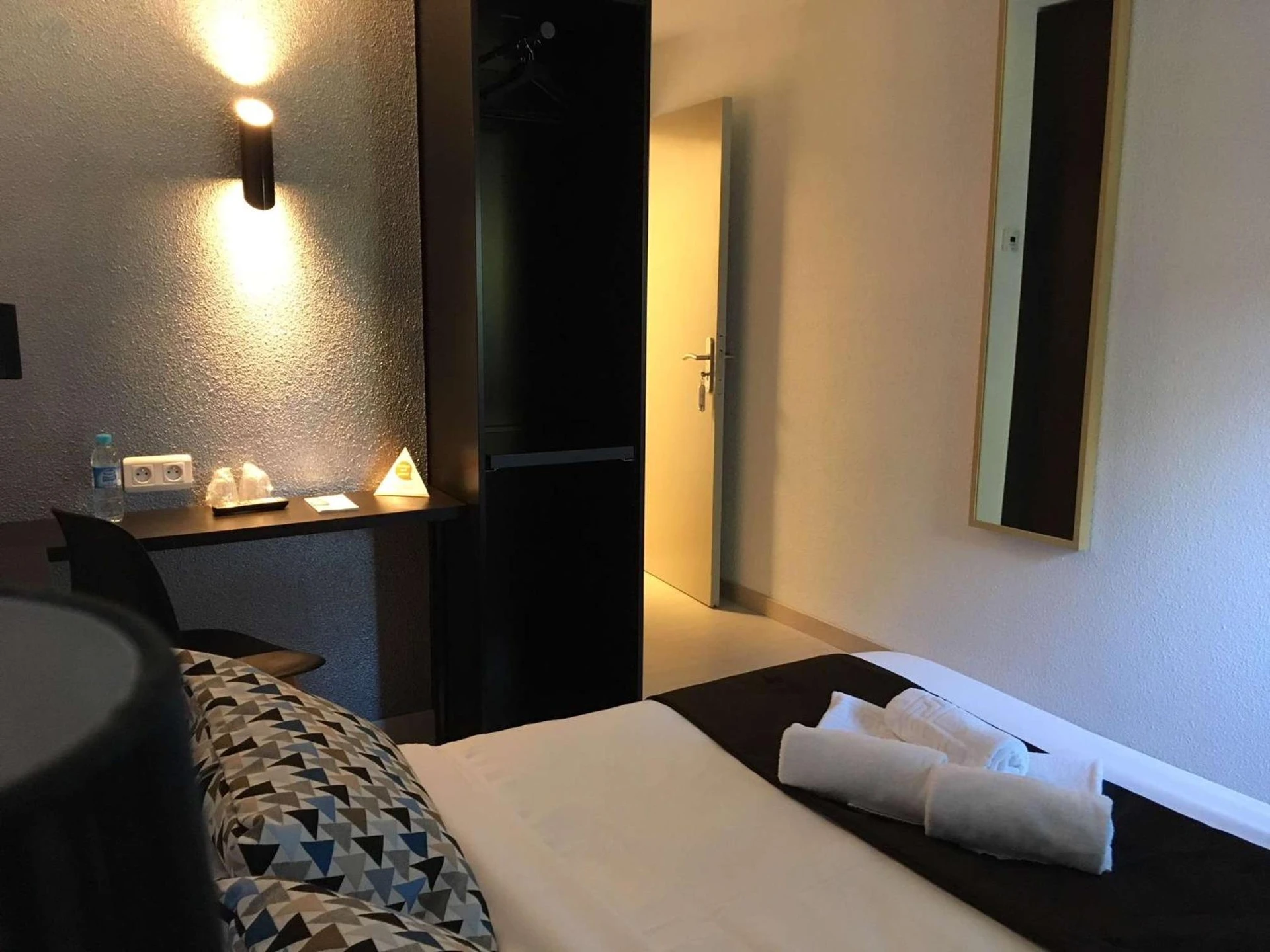 Chambre disponible pour un séminaire d'entreprise à Brit Hotel Salon de Provence - Salon-de-Provence