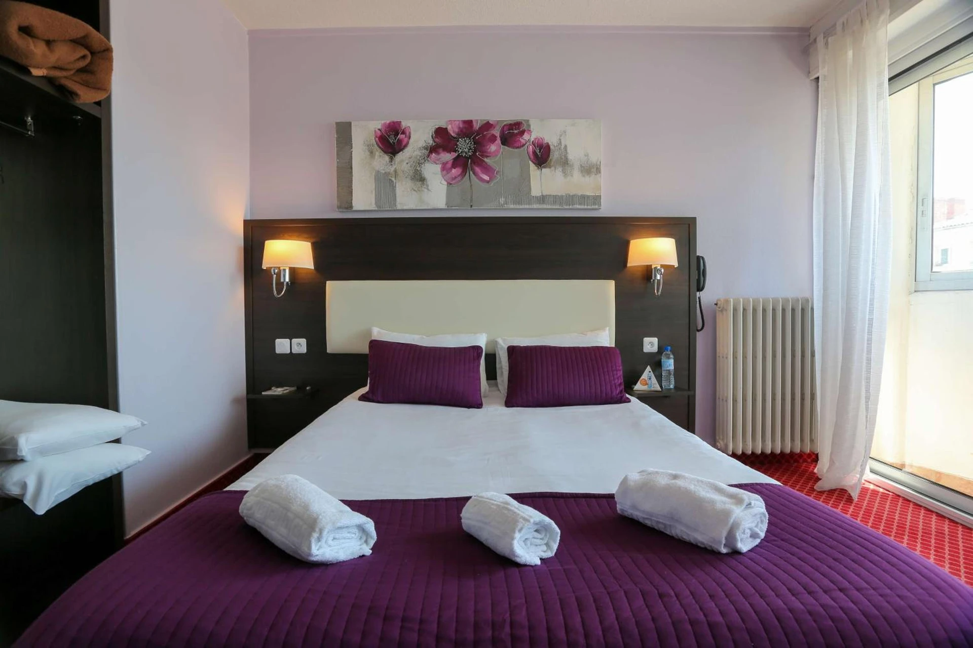 Magnifique chambre pour un séminaire d'entreprise à Brit Hotel Bleu Nuit - Saintes