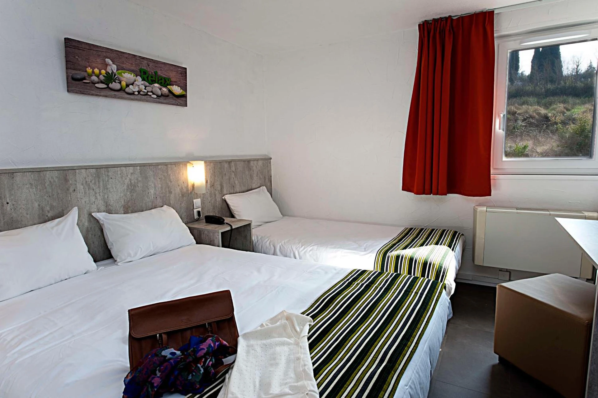 Chambre disponible pour un séminaire d'entreprise à Brit Hotel Bosquet Carcassonne Cité - Carry-le-Rouet