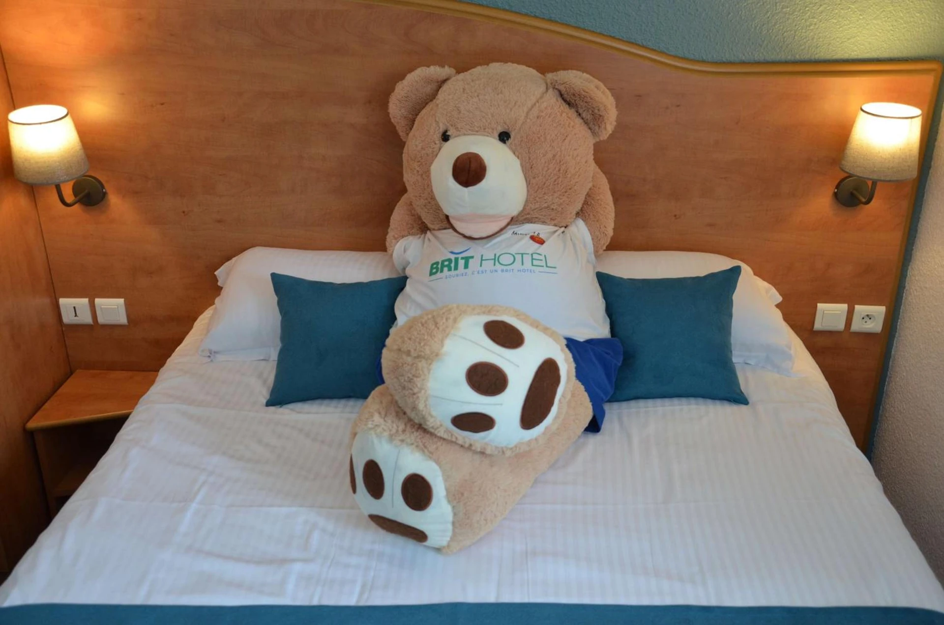 Chambre disponible pour un séminaire d'entreprise à BRIT HOTEL Caen Hérouville - Hérouville-Saint-Clair