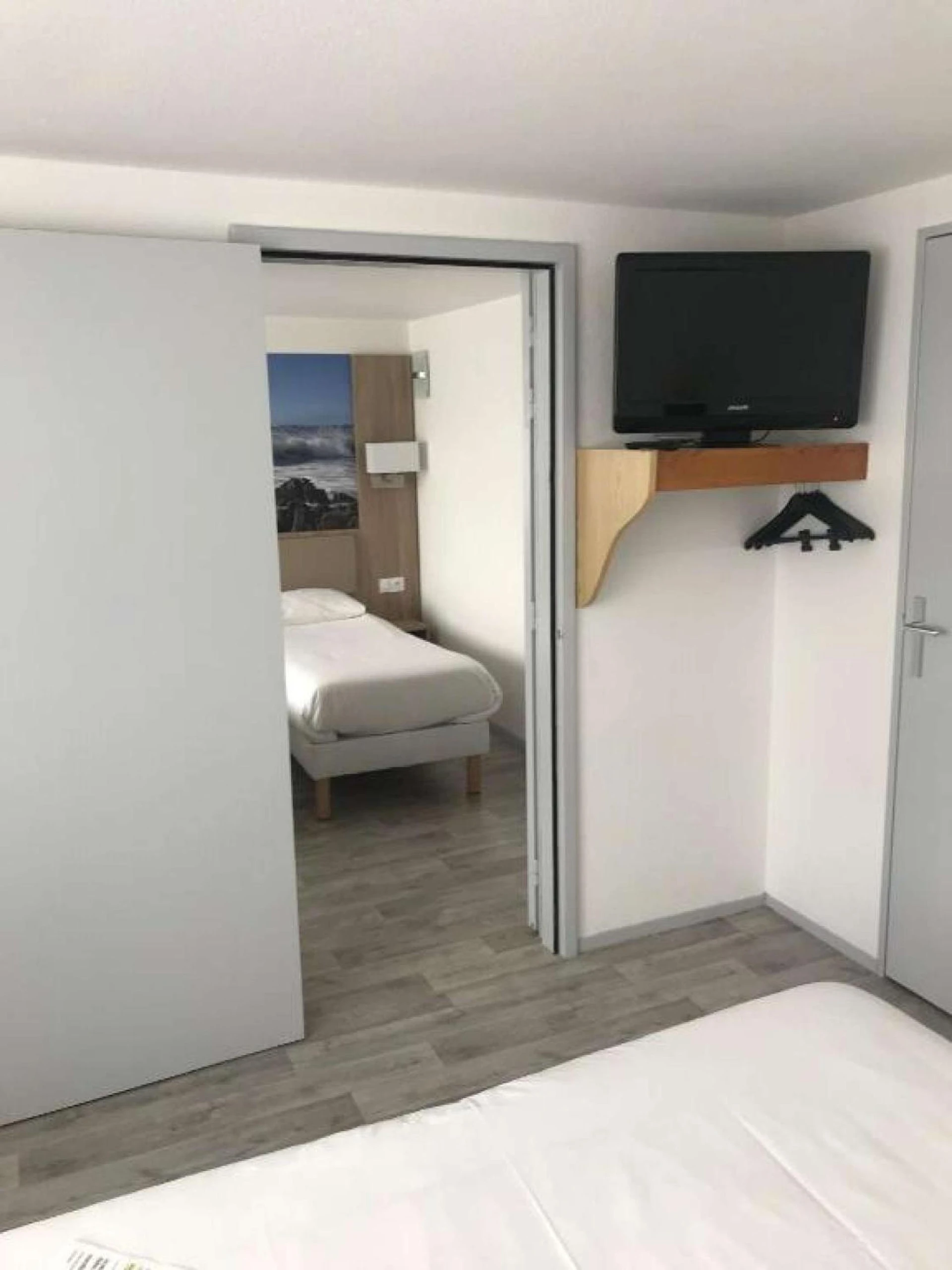 Magnifique chambre pour un séminaire d'entreprise à BRIT HOTEL Confort MORLAIX - Saint-Martin-des-Champs