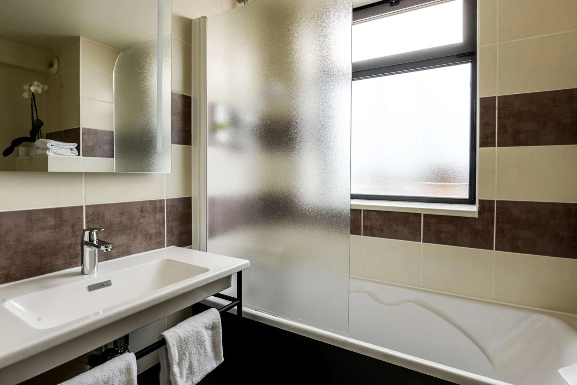 Chambre disponible pour un séminaire d'entreprise à Brit Hotel Du Stade Rennes Ouest - Paris