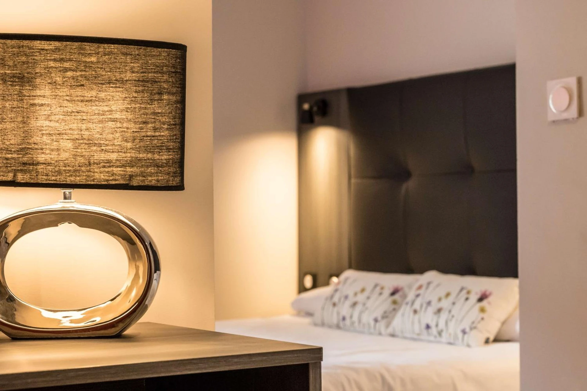 Chambre disponible pour un séminaire d'entreprise à Brit Hotel Confort Foix - Foix