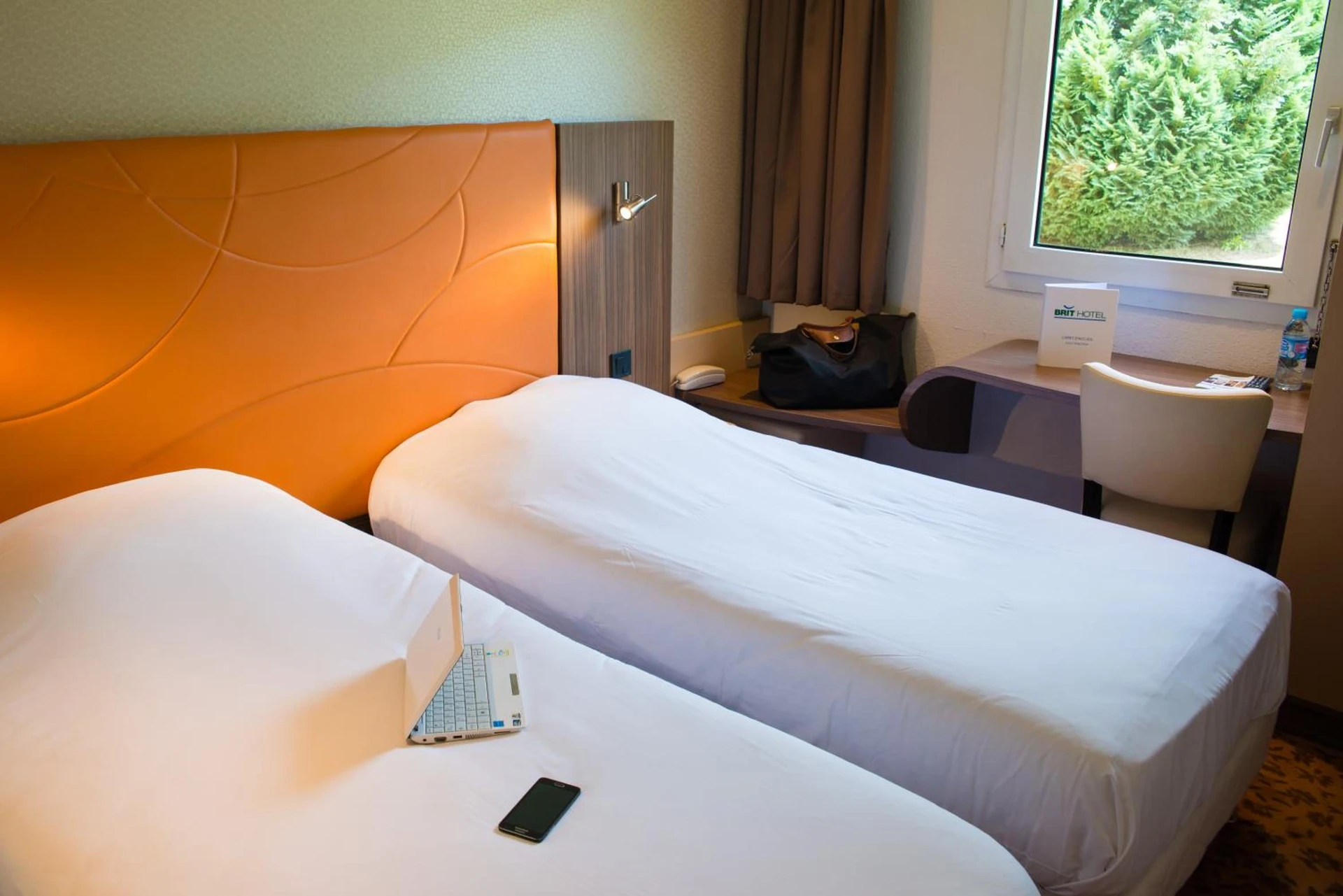 Magnifique chambre pour un séminaire d'entreprise à Brit Hotel Le Kerann Nantes St Herblain - Zac De La Lorie - Saint-Herblain