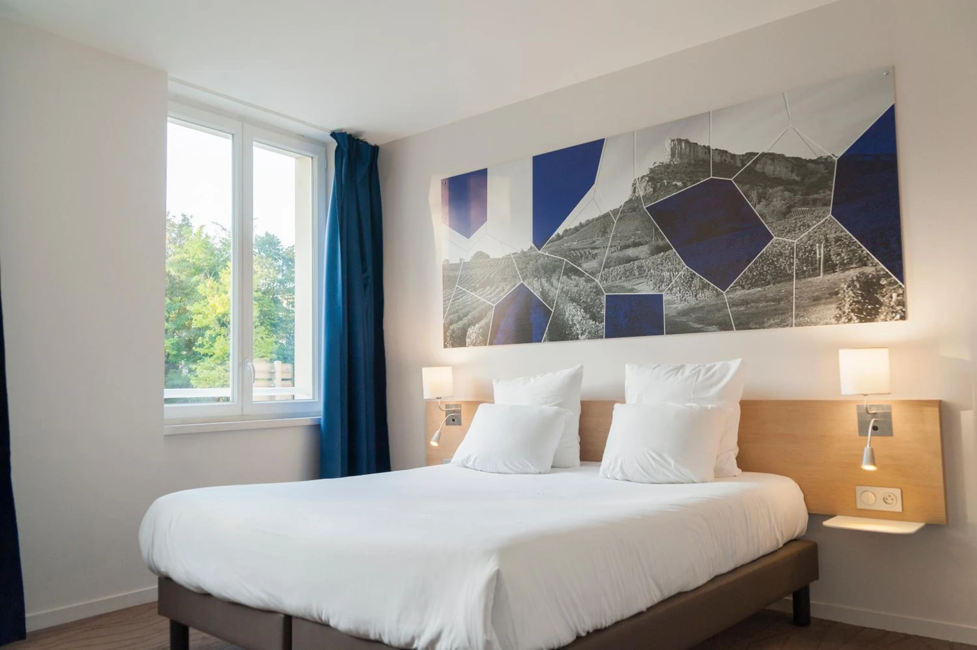 Chambre disponible pour un séminaire d'entreprise à Brit Hotel Mâcon Centre Gare - Mâcon