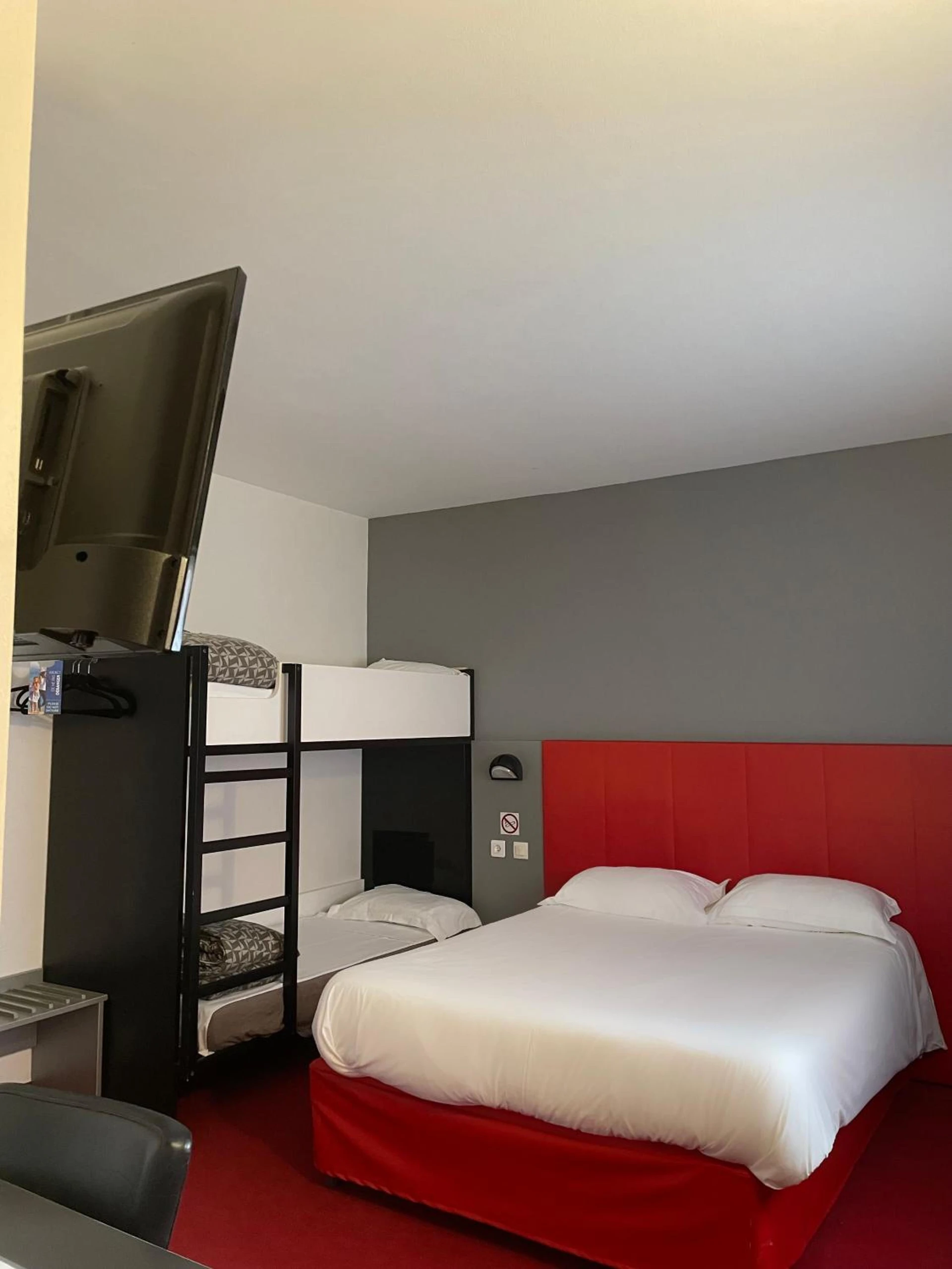 Chambre disponible pour un séminaire d'entreprise à Brit Hotel Marvejols - Marvejols