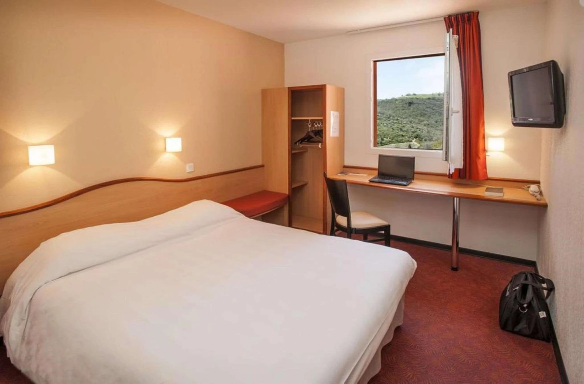 Magnifique chambre pour un séminaire d'entreprise à Brit Hotel Confort Montauban - Montauban