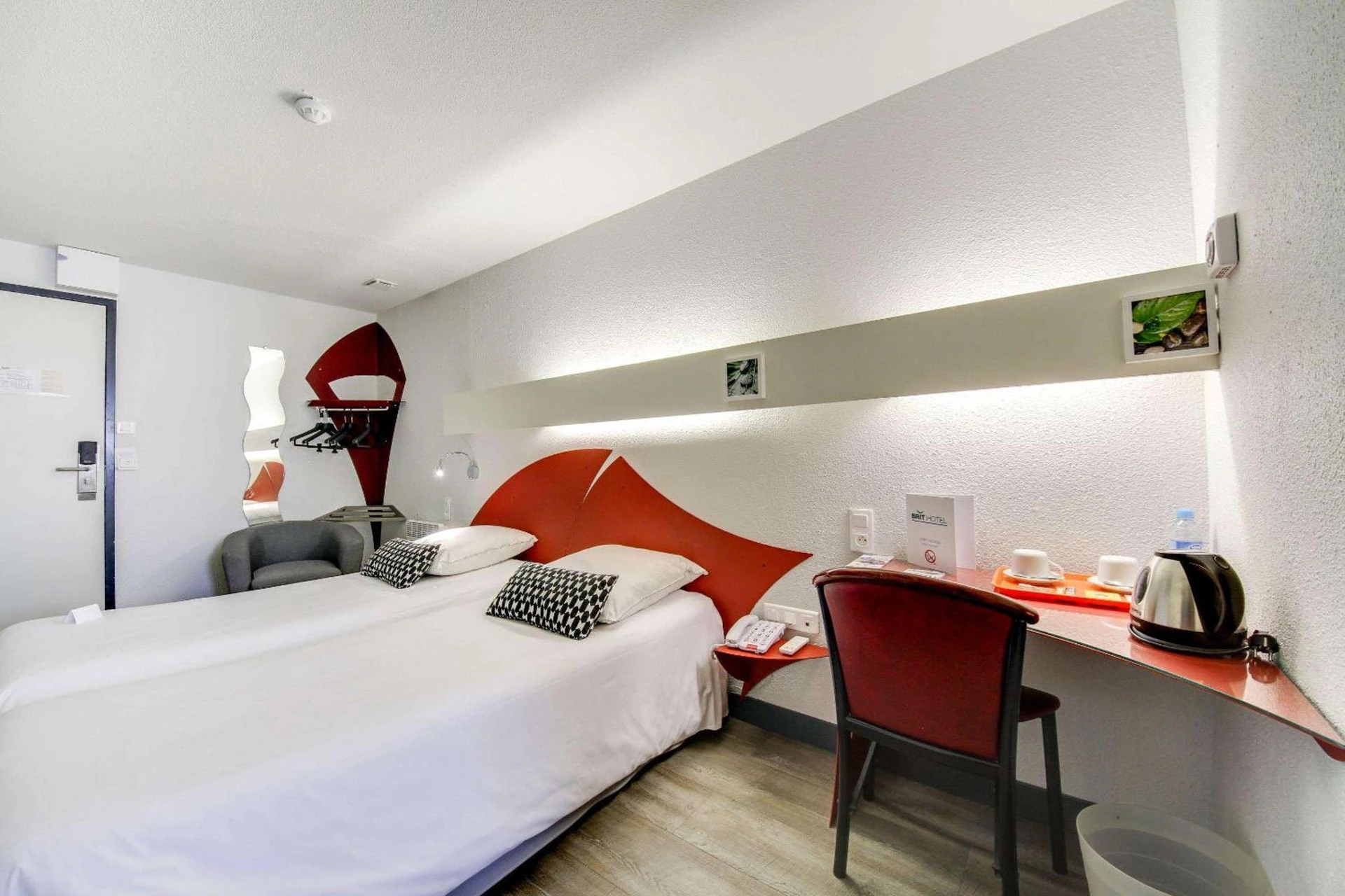 Chambre disponible pour un séminaire d'entreprise à Brit Hotel Porte d'Espagne - Perpignan