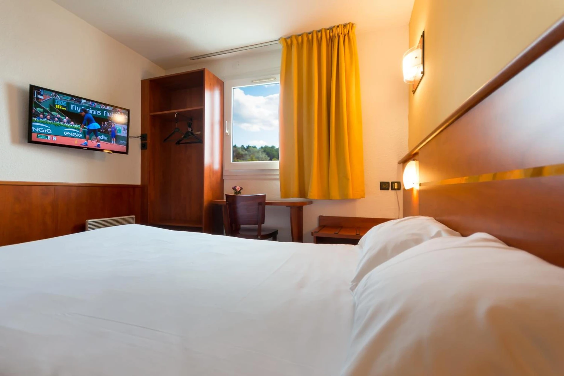 Chambre disponible pour un séminaire d'entreprise à Brit Hotel Rennes Cesson - Talence