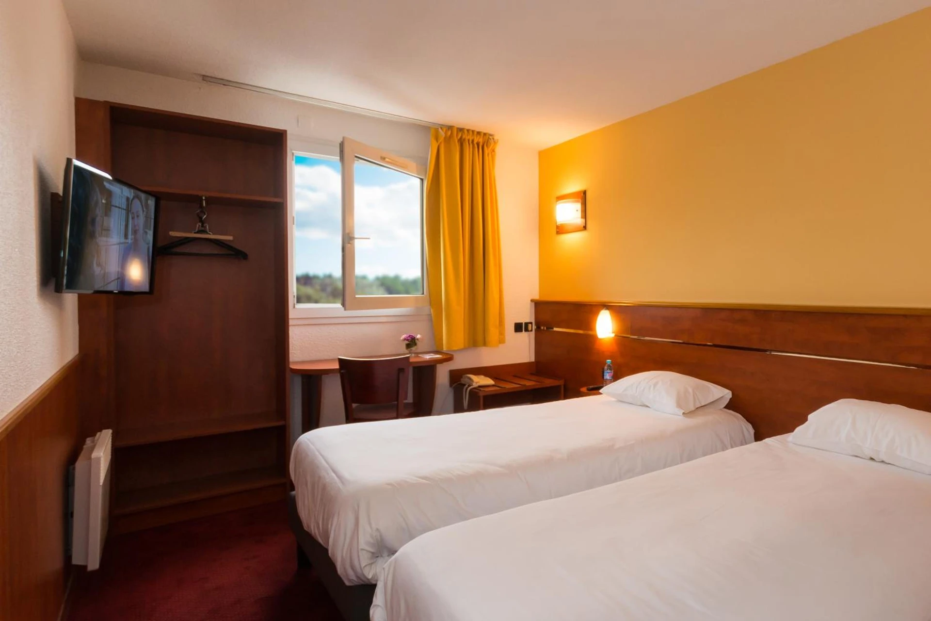 Magnifique chambre pour un séminaire d'entreprise à Brit Hotel Rennes Cesson - Talence