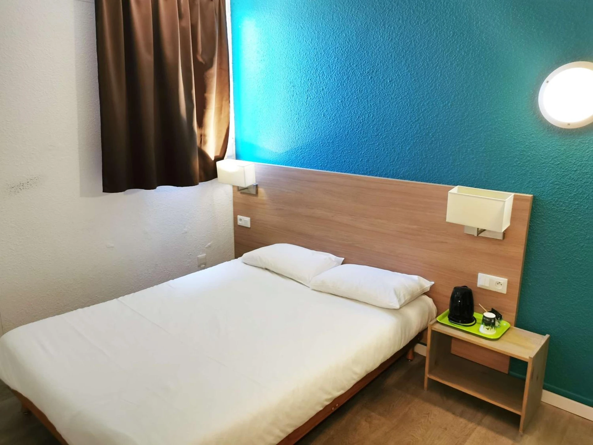 Magnifique chambre pour un séminaire d'entreprise à Brit Hotel Essentiel Tours Nord - Tours