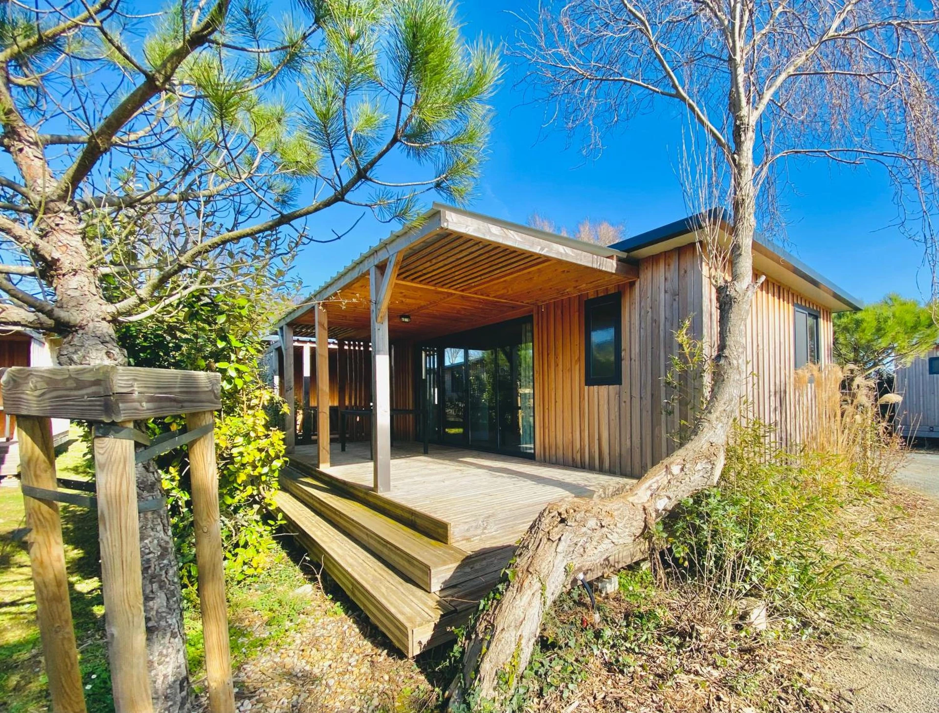 Chambre disponible pour un séminaire d'entreprise à Camping Paradis 4 étoiles A La Corniche La Rochelle Angoulins - Lourdes