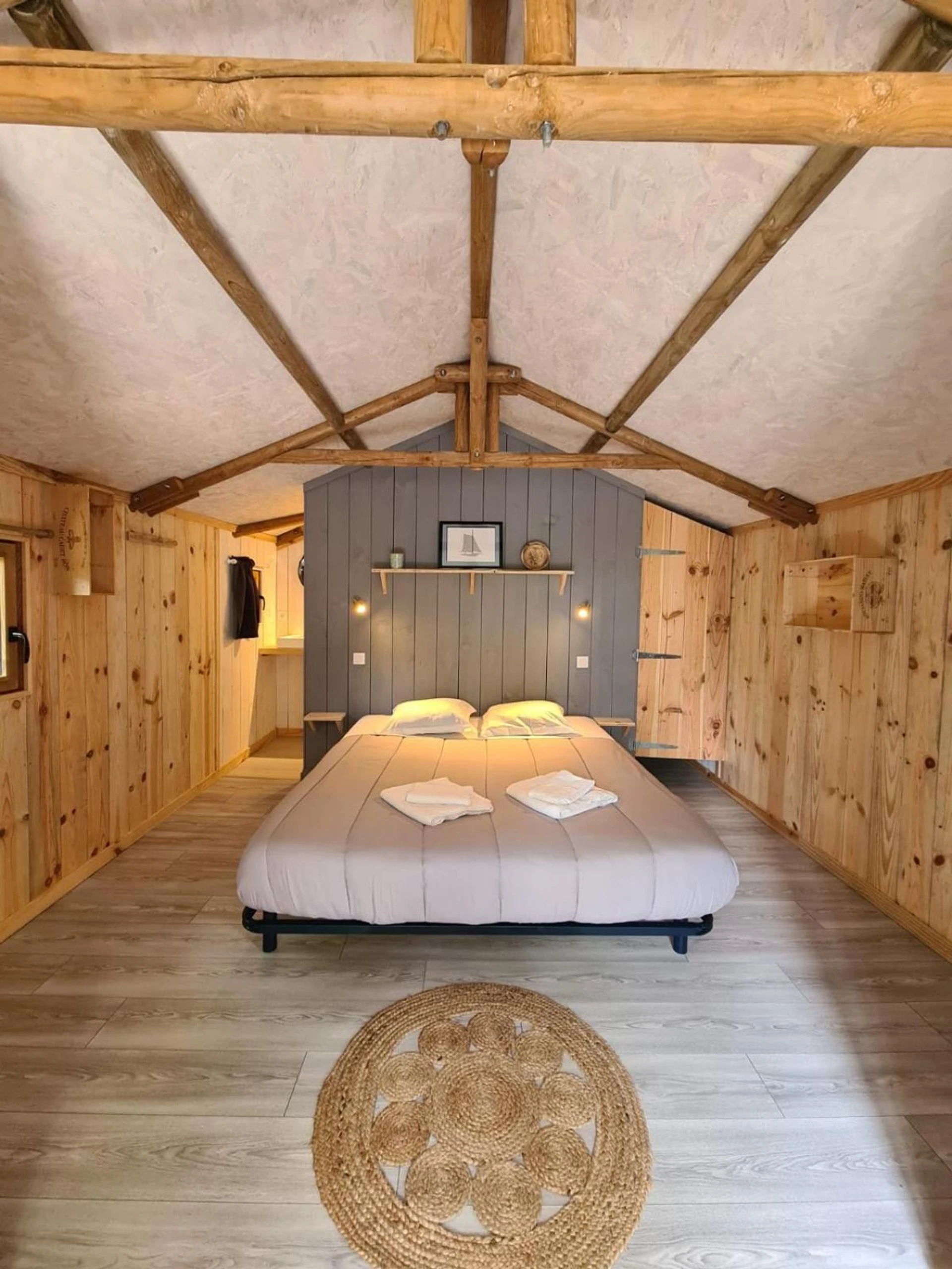 Chambre disponible pour un séminaire d'entreprise à Camping Aux Couleurs du ferret - Lège-Cap-Ferret
