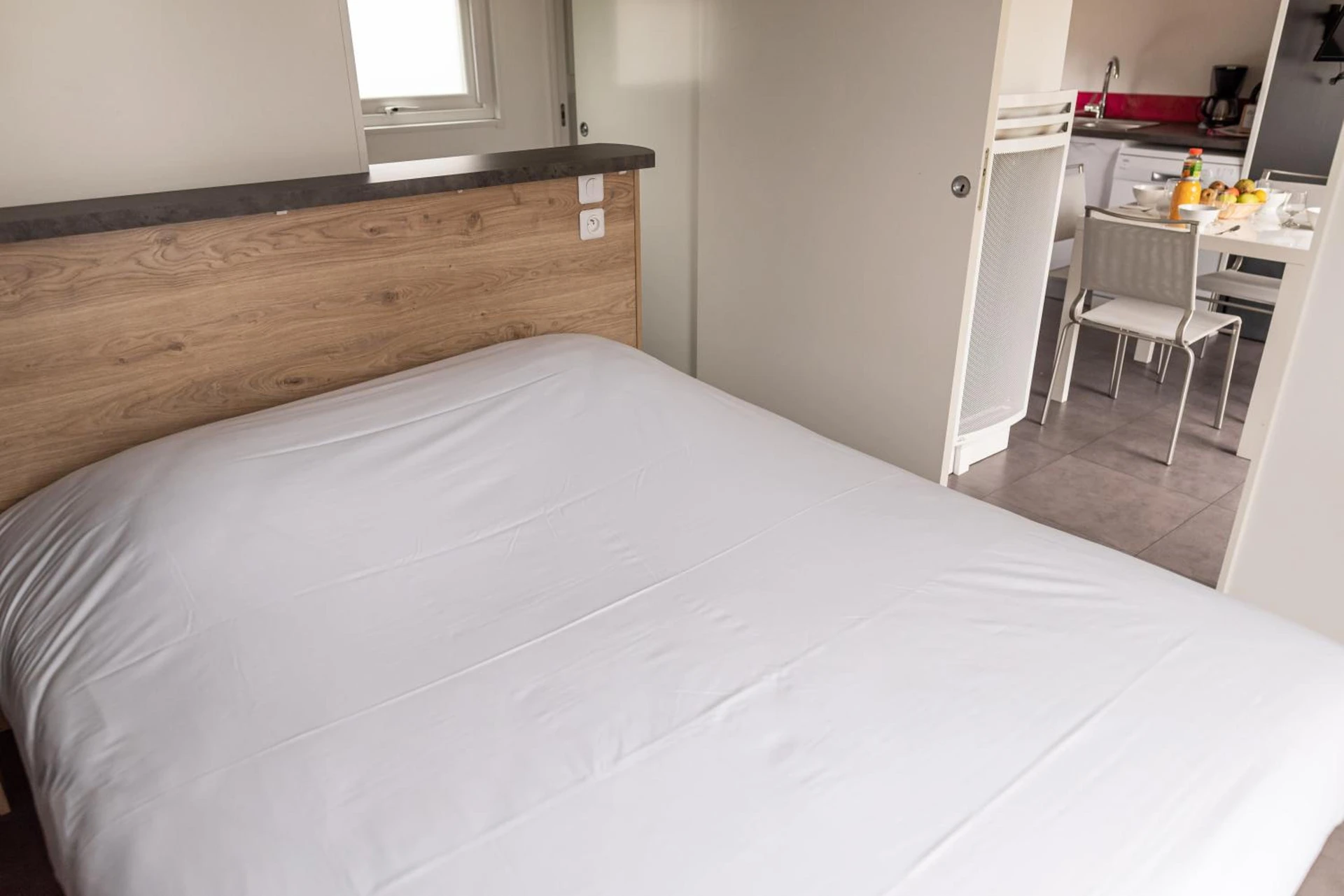 Magnifique chambre pour un séminaire d'entreprise à Camping Base de Loisirs du Lac de la Moselotte - Saulxures-sur-Moselotte