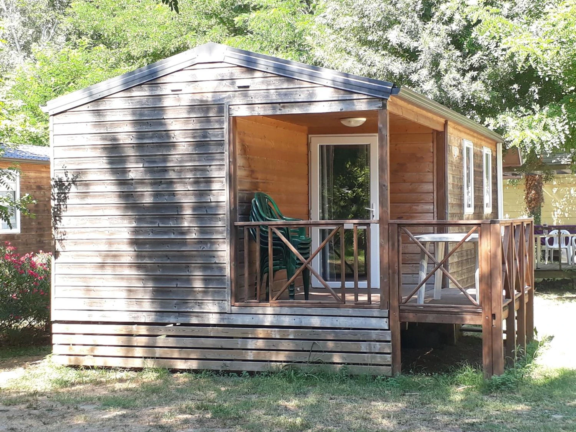 Chambre disponible pour un séminaire d'entreprise à Camping Paradis Bellerive - Montfrin