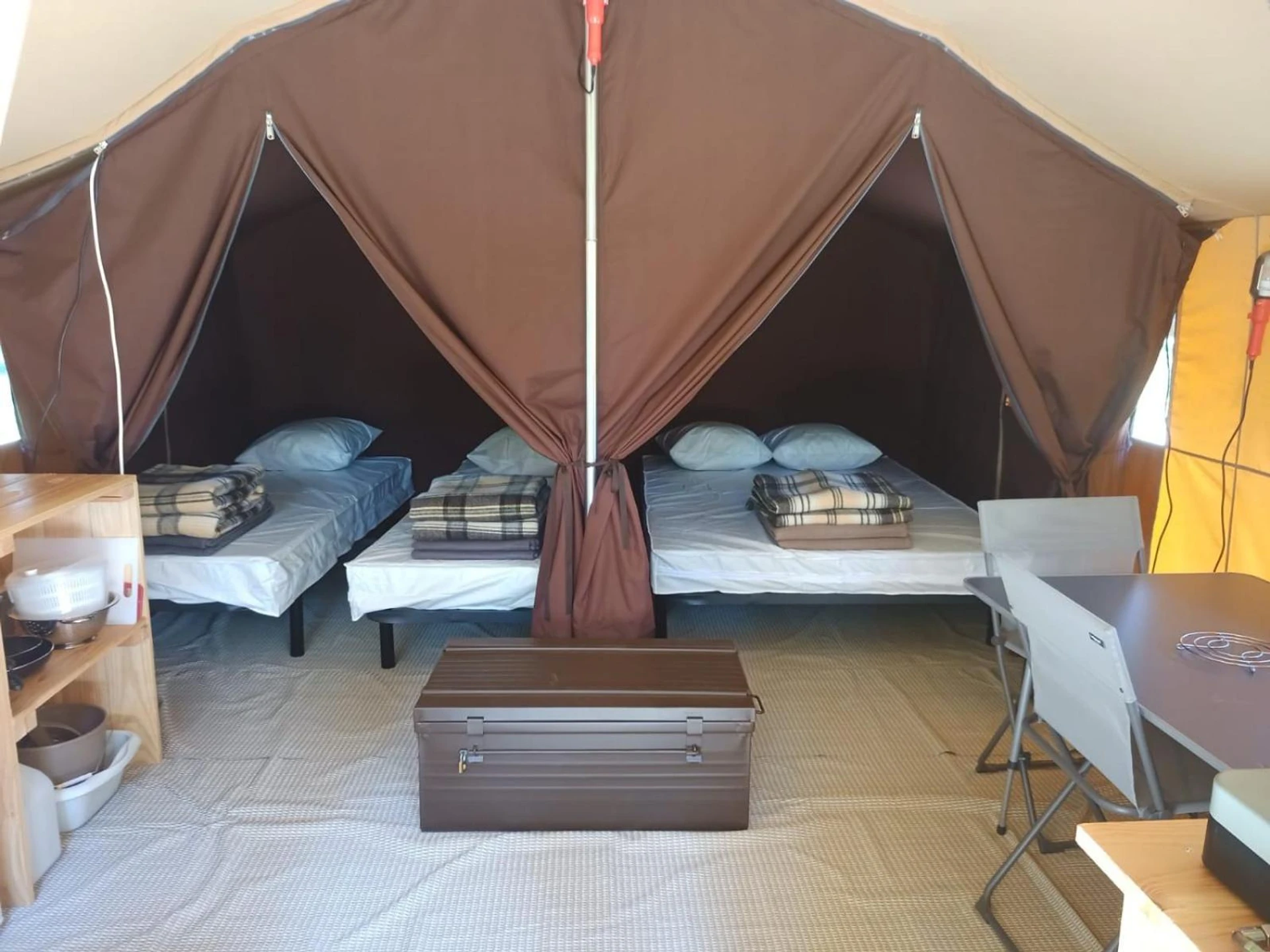 Magnifique chambre pour un séminaire d'entreprise à Onlycamp Camping le Champ d'été - Reyssouze