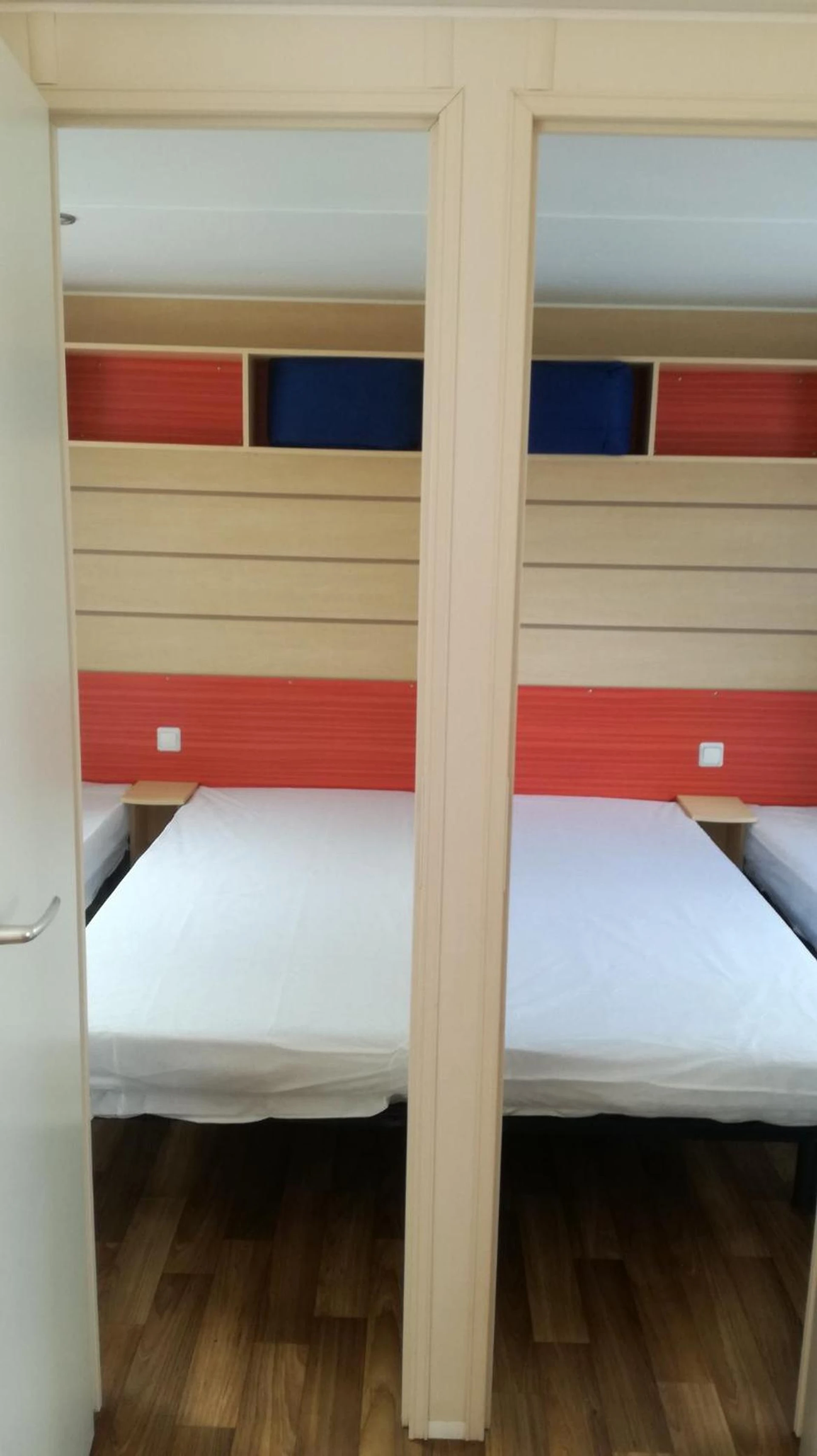 Chambre disponible pour un séminaire d'entreprise à Camping Chantecler - Luchon