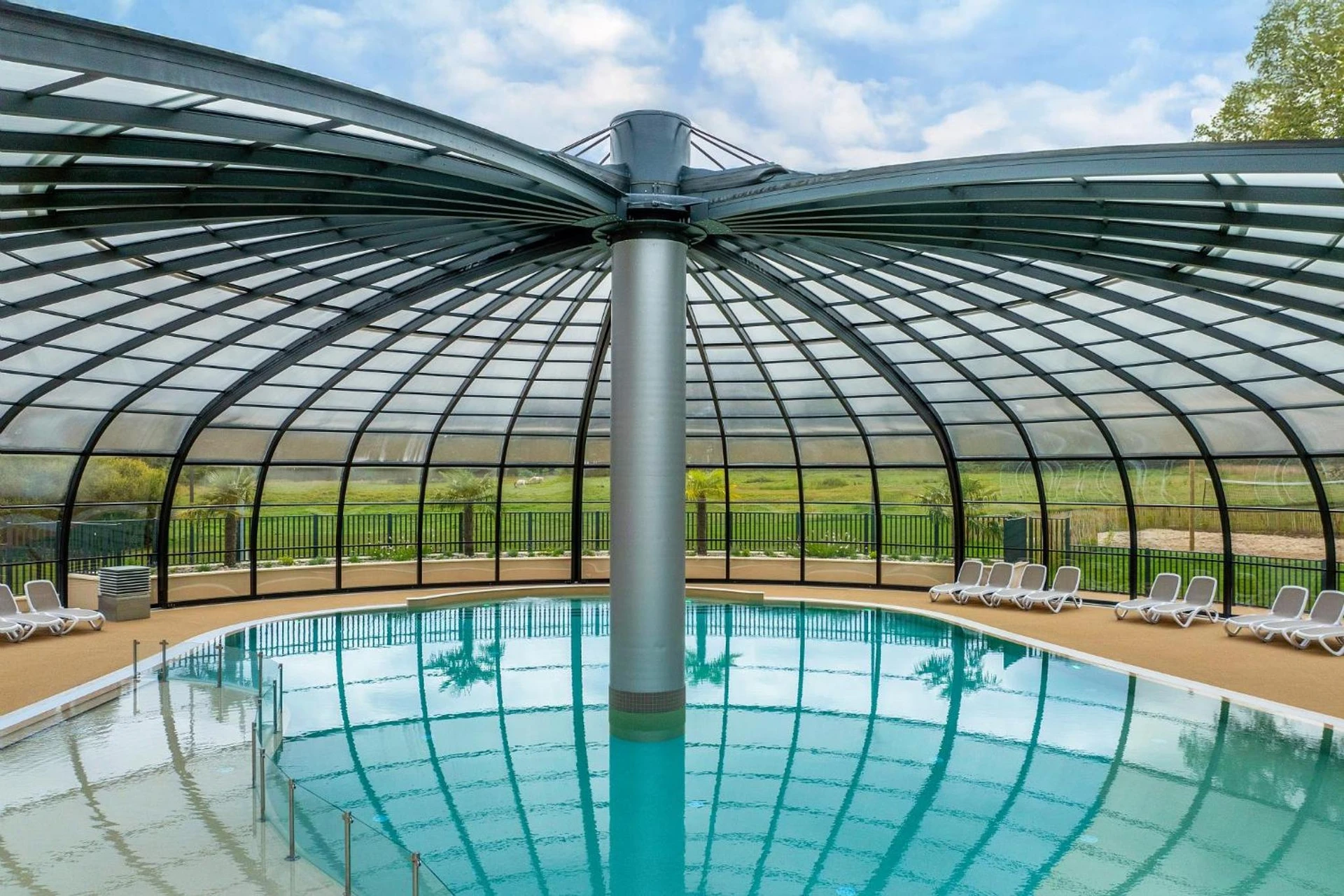 Organiser un séminaire d'entreprise : Camping Château La Forêt à saint-julien-des-landes