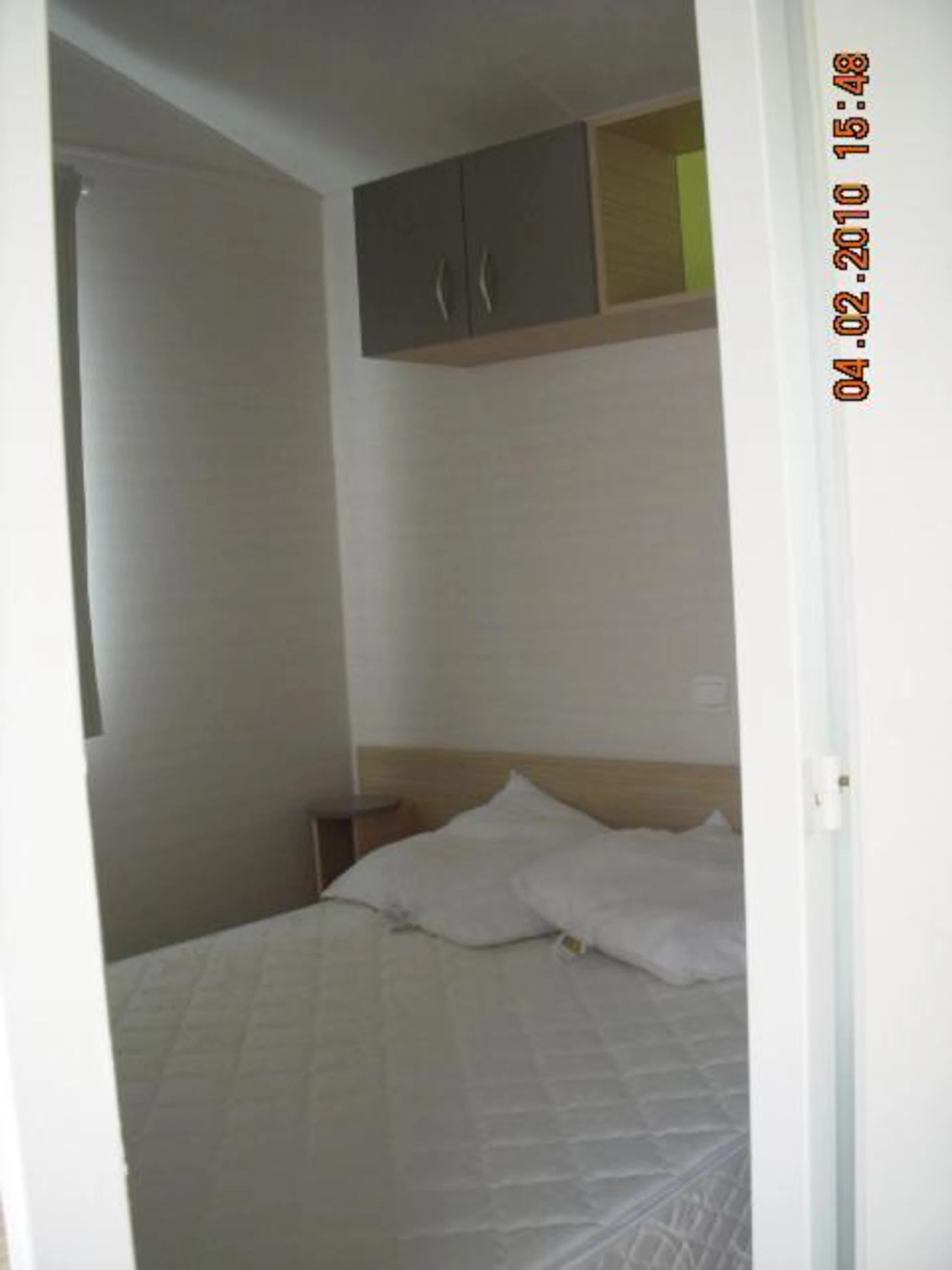Chambre disponible pour un séminaire d'entreprise à Camping de Brouël - Ambon