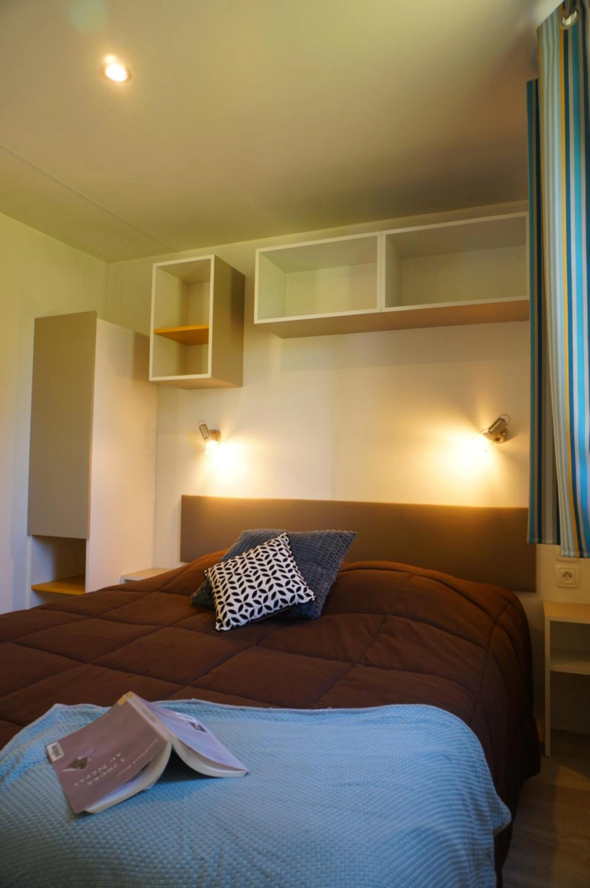 Chambre disponible pour un séminaire d'entreprise à Camping de l'île - Bannay