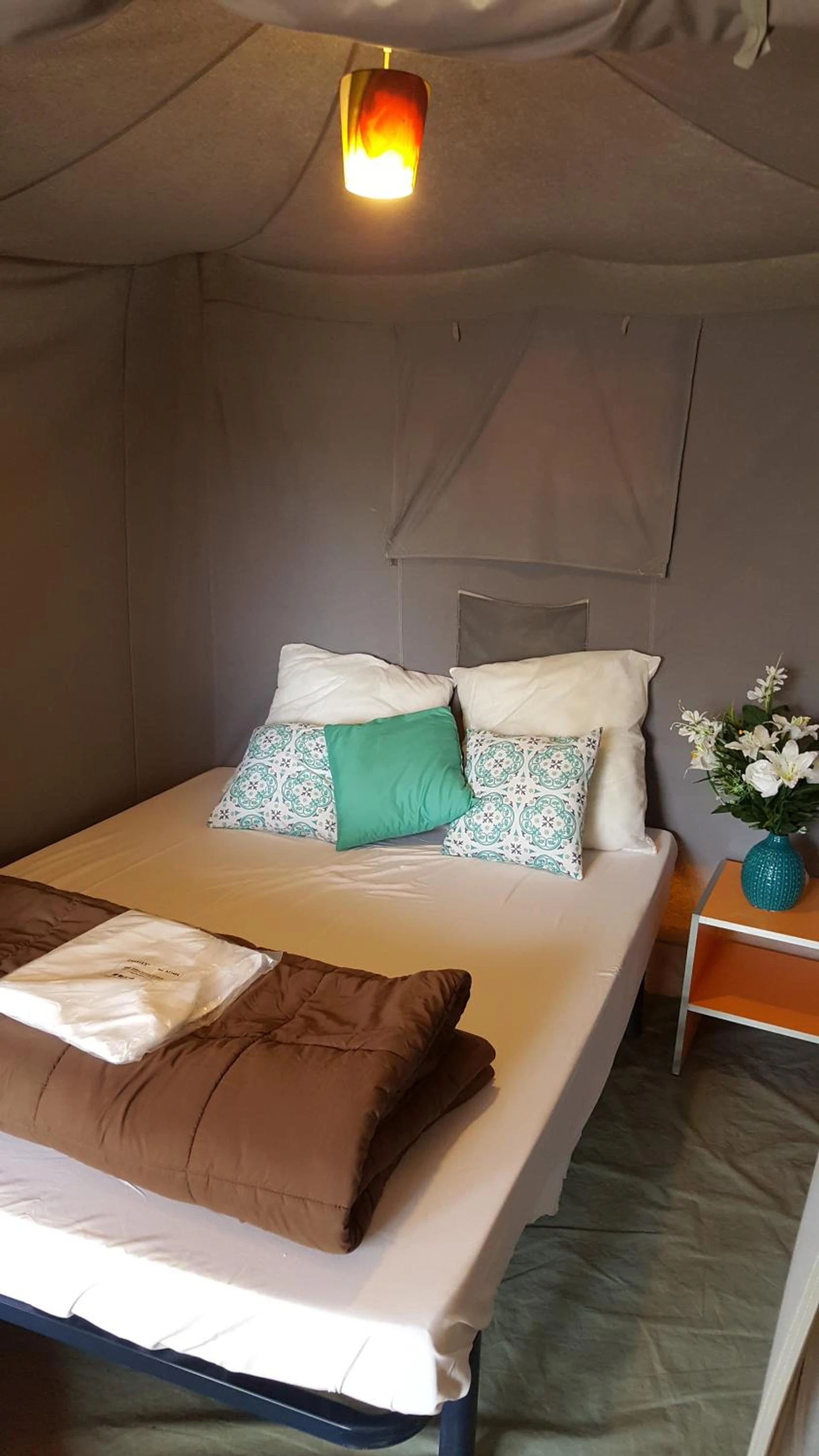Chambre disponible pour un séminaire d'entreprise à Camping de l'île - Bannay