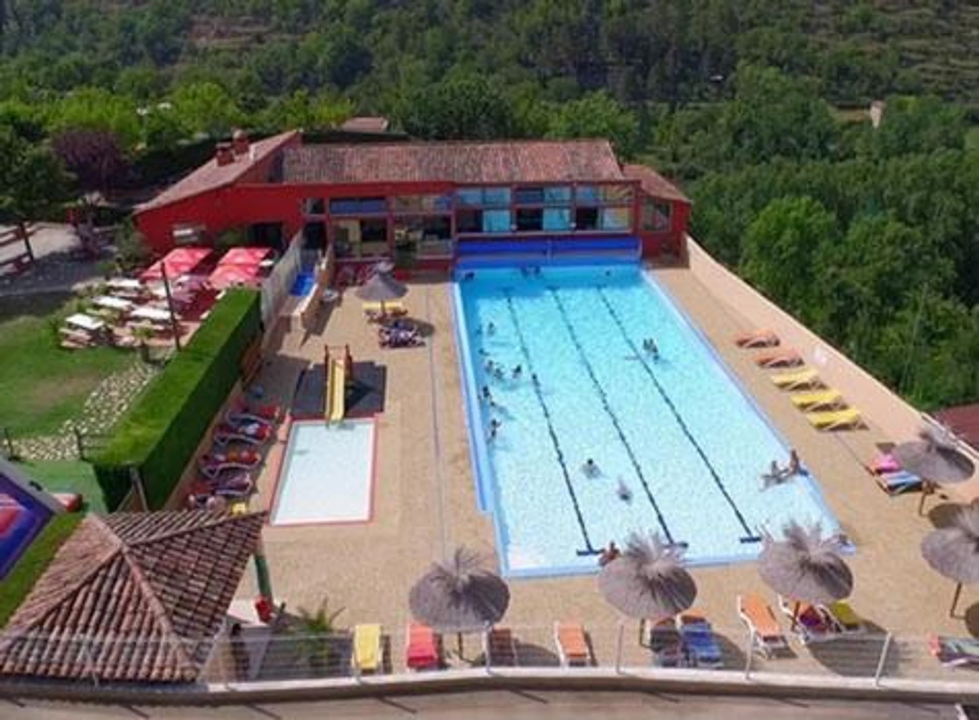 Organiser un séminaire d'entreprise : Camping de la Cascade à saint-rome-de-tarn