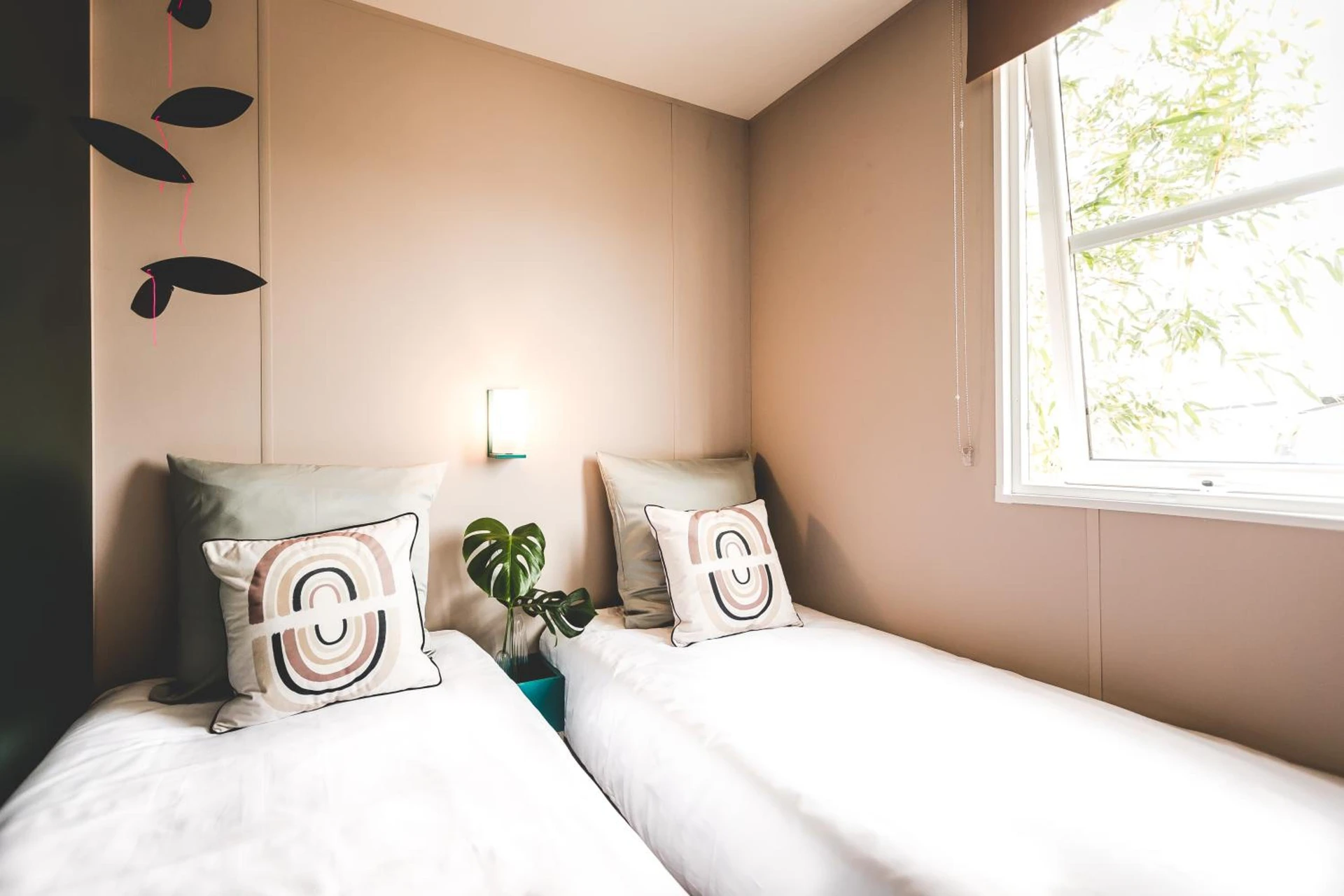 Chambre disponible pour un séminaire d'entreprise à Camping de la côte des légendes - Brignogan-Plages
