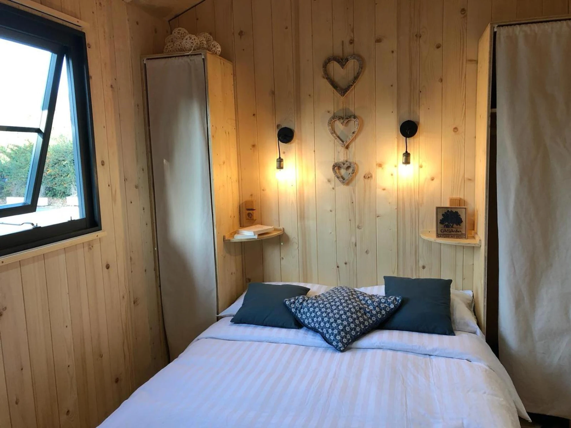 Chambre disponible pour un séminaire d'entreprise à Camping de la côte des légendes - Brignogan-Plages