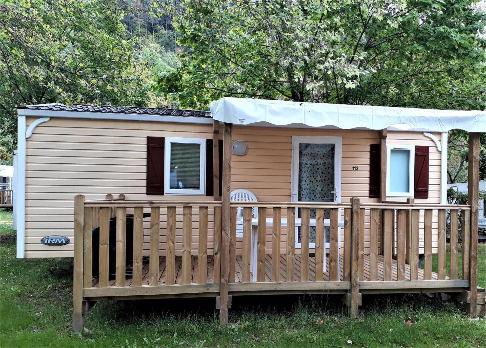 Salle de séminaire à Camping de Retourtour - Organiser un événement professionnel à Lamastre