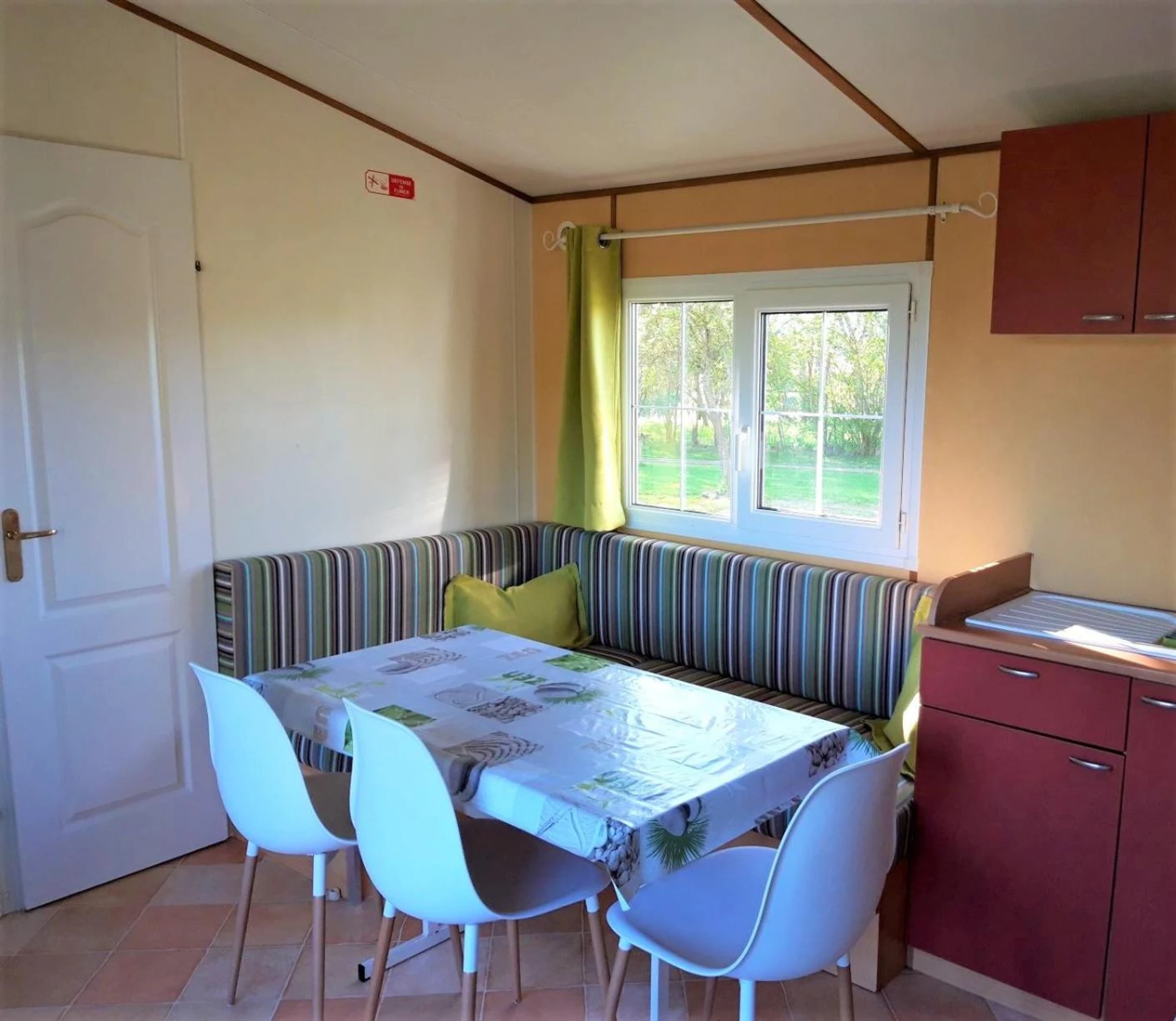 Chambre à Camping des 2 Rives- Mobilhomes - Organiser un séminaire d'entreprise à Étang-sur-Arroux