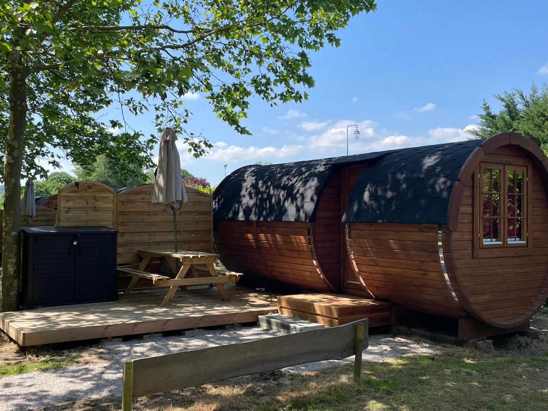 Organiser un séminaire d'entreprise : TONNEAU HERBERGEMENT INSOLITE AU CAMPING DES NIERES à ebreuil