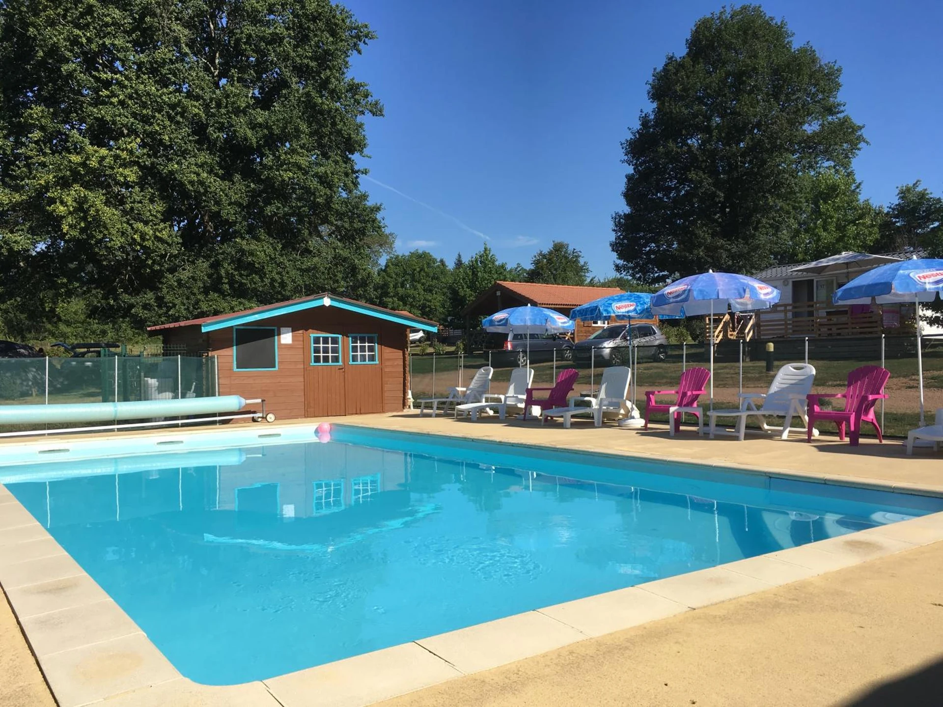 Chambre à Camping des Papillons - Organiser un séminaire d'entreprise à Lalizolle