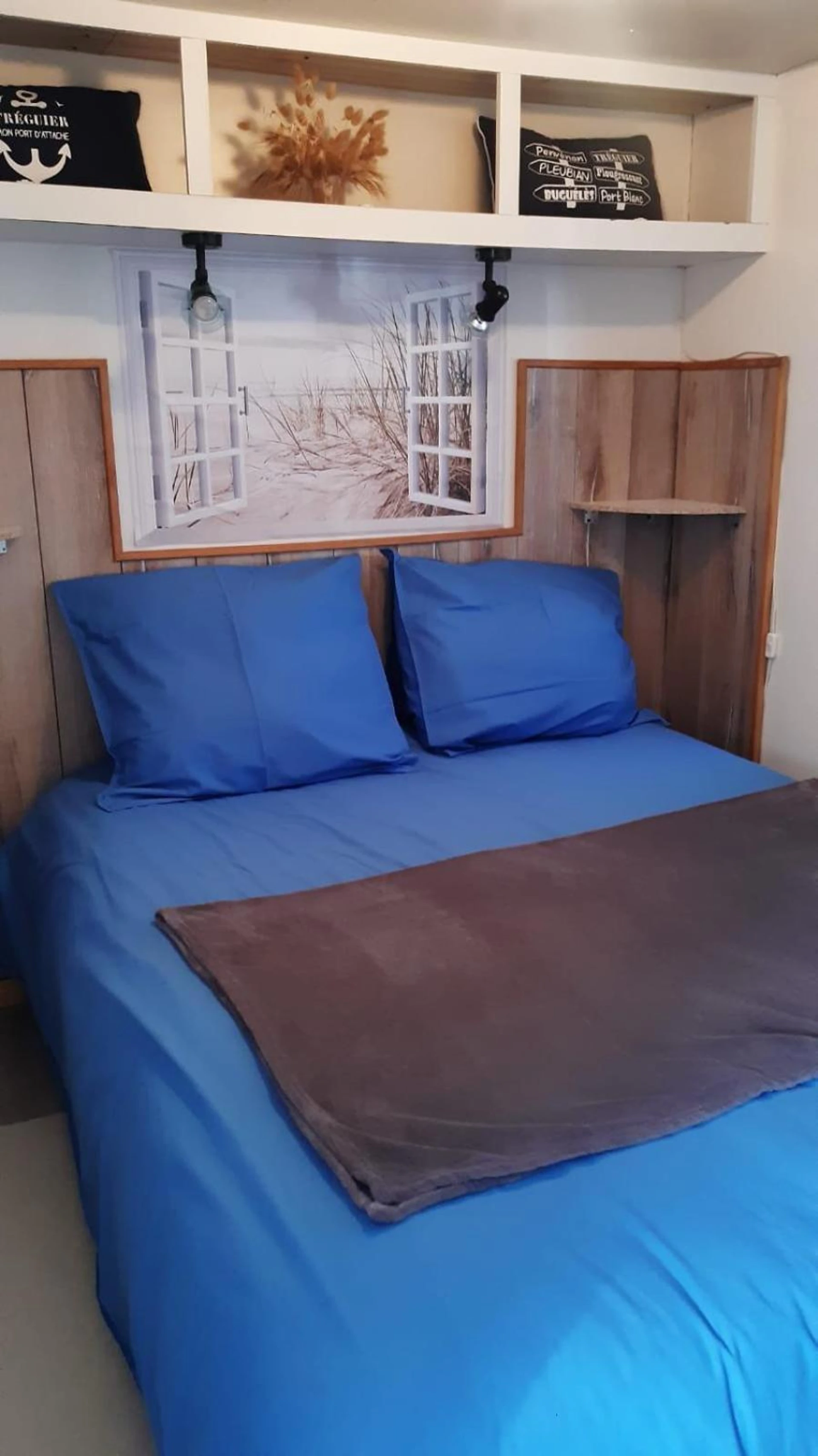 Chambre à Mobil home avec terrasse camping du gouffre numéro 88 plougrescant - Organiser un séminaire d'entreprise à Plougrescant