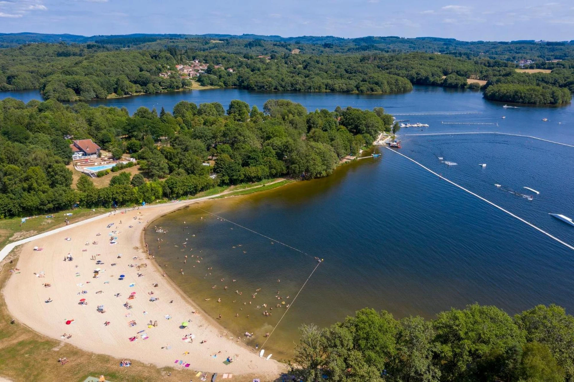 Organiser un séminaire d'entreprise : Camping du Lac de Saint-Pardoux à saint-pardoux