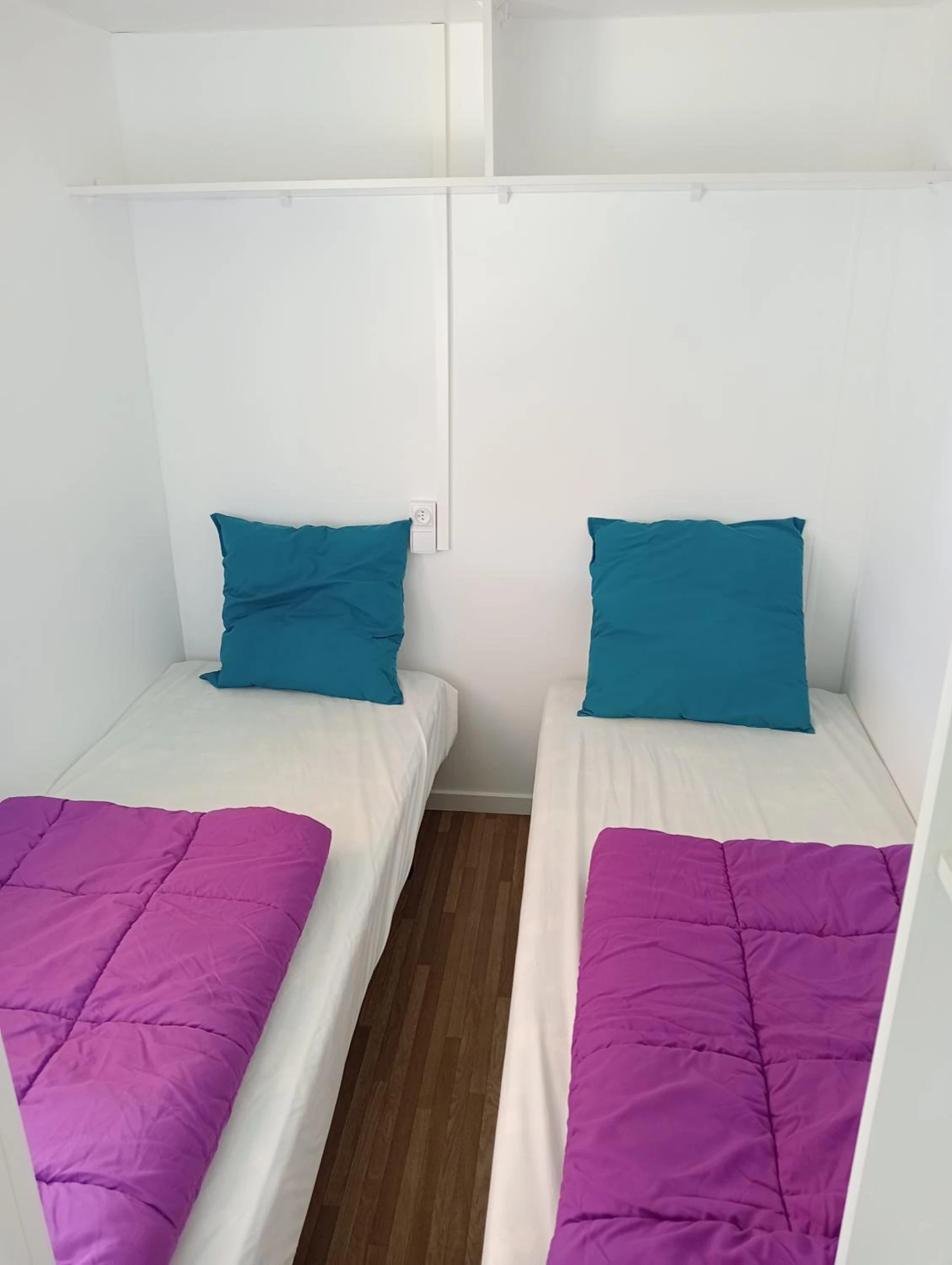 Chambre disponible pour un séminaire d'entreprise à Camping du Lac - Foix