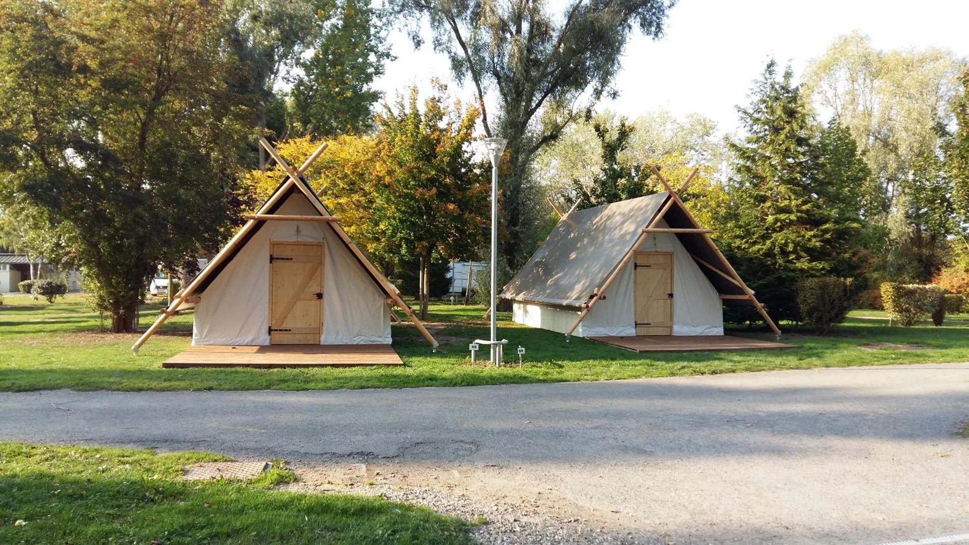 Chambre à Camping Du Port De Plaisance - Organiser un séminaire d'entreprise à Péronne