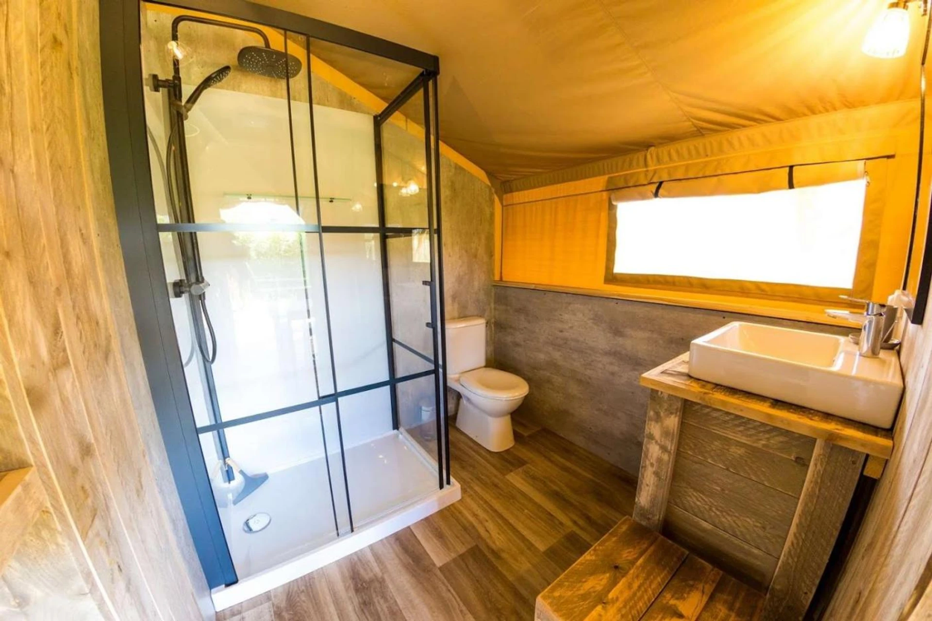 Lieu convivial pour un séminaire d'entreprise à Camping et Lodges de Coucouzac - Lagorce - En savoir plus 