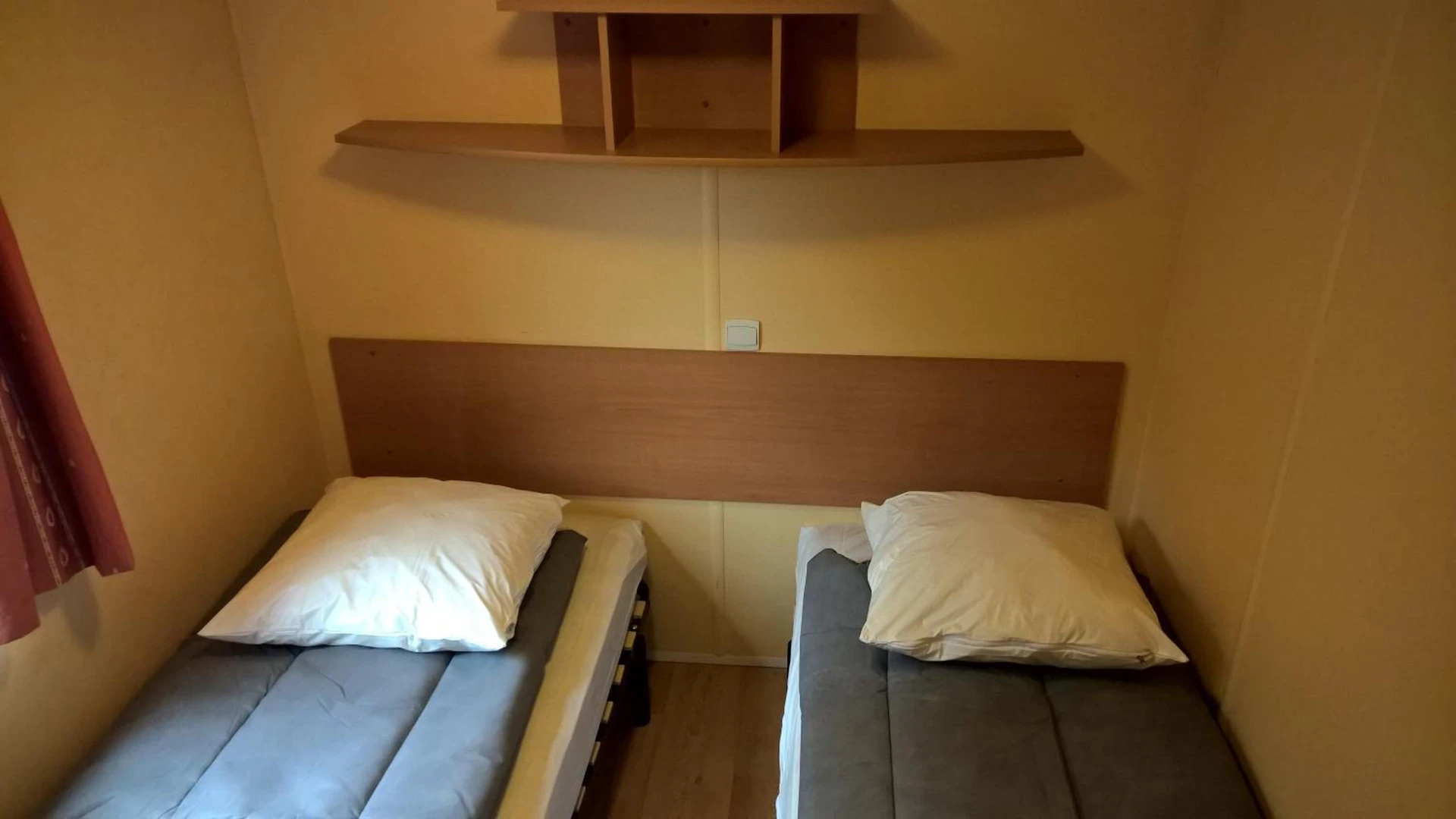 Chambre disponible pour un séminaire d'entreprise à Camping Ibie - Lagorce