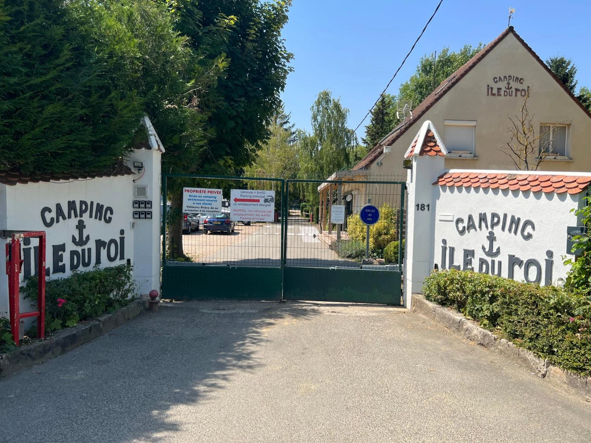 Organiser un séminaire d'entreprise : Paris Camping Ile du Roi à triel-sur-seine