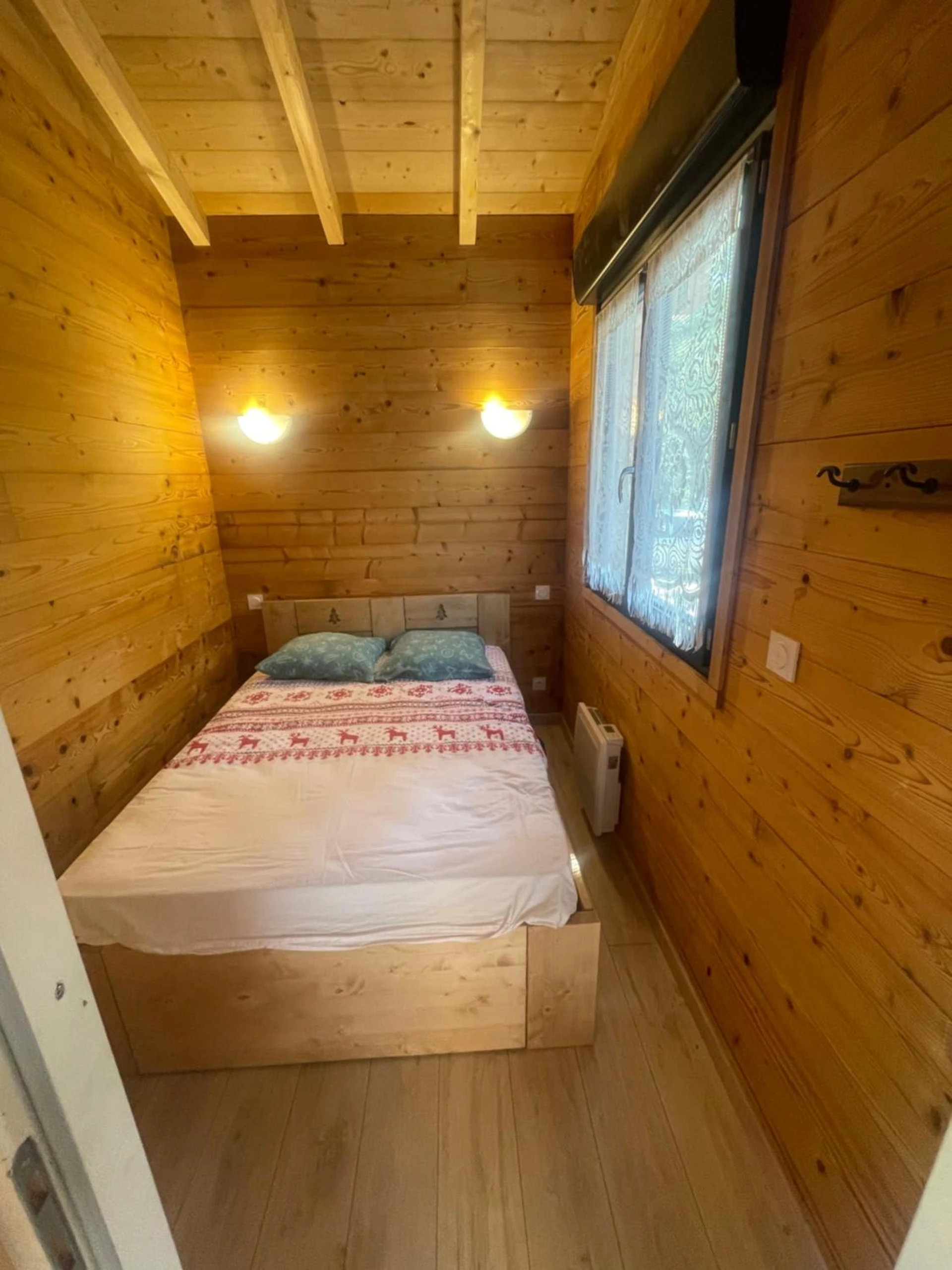 Espaces de team building à Camping L'Enclave mobil-home - Organiser un séminaire d'entreprise à Estavar