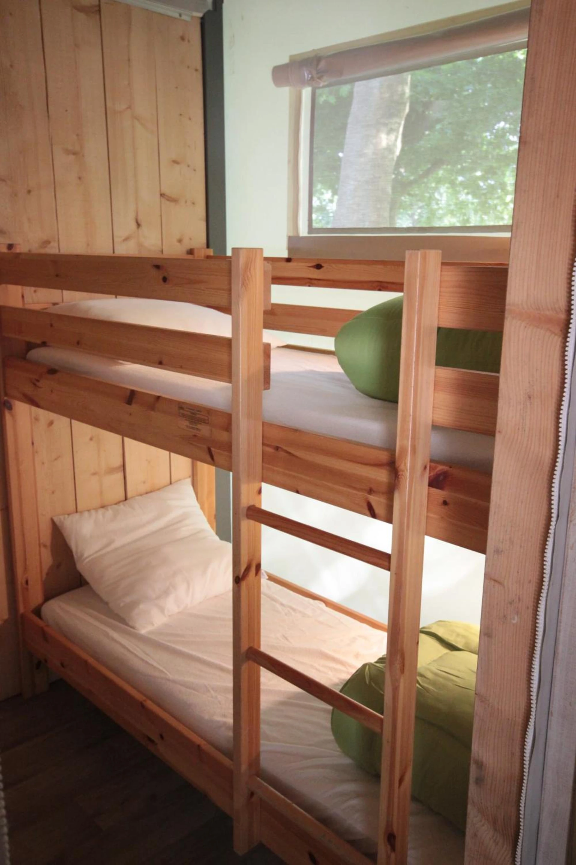 Chambre disponible pour un séminaire d'entreprise à Camping L'îlot du Chail - Sansais