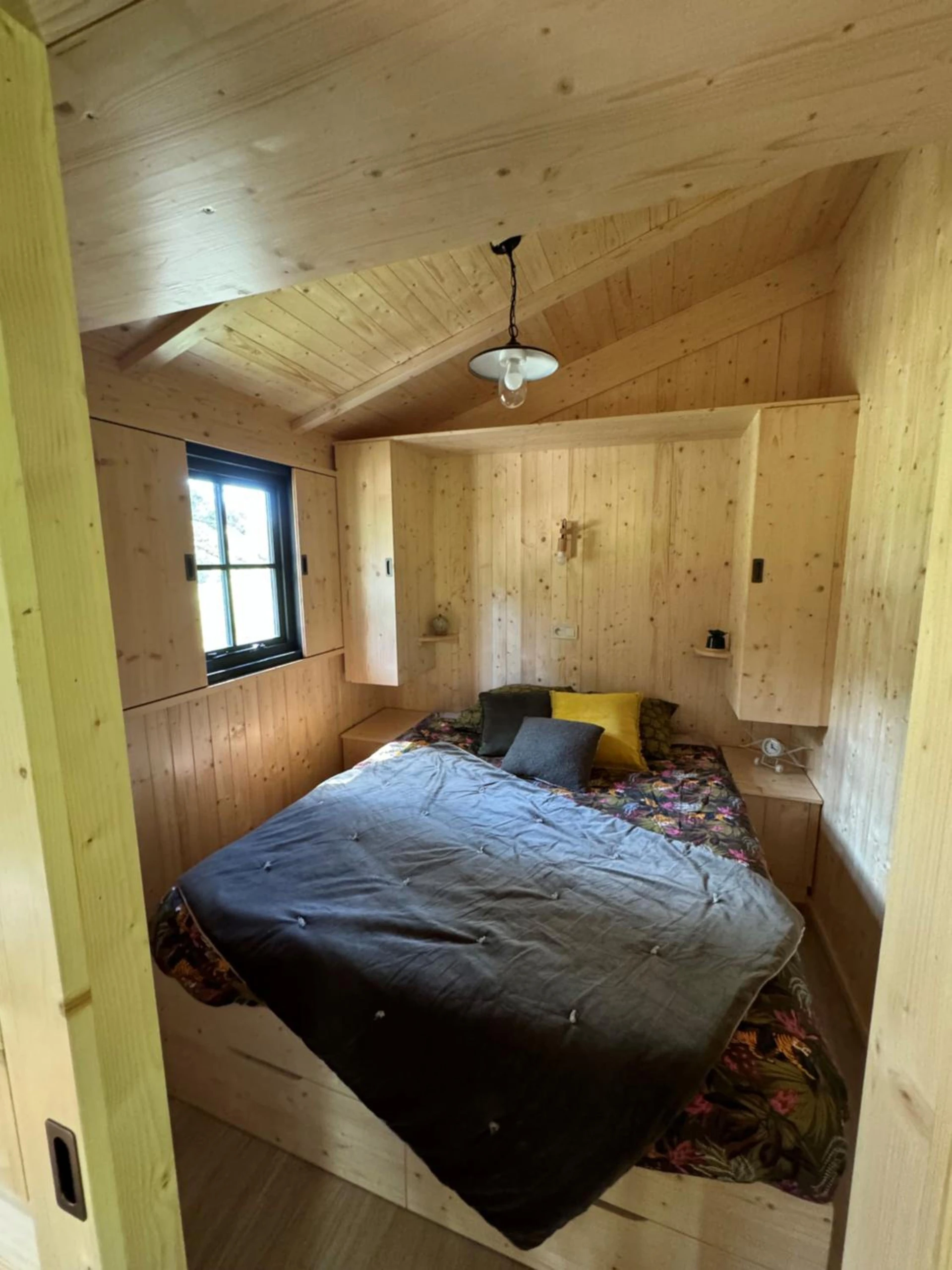 Chambre disponible pour un séminaire d'entreprise à Camping L'Ondine de Provence - La Motte-Chalançon