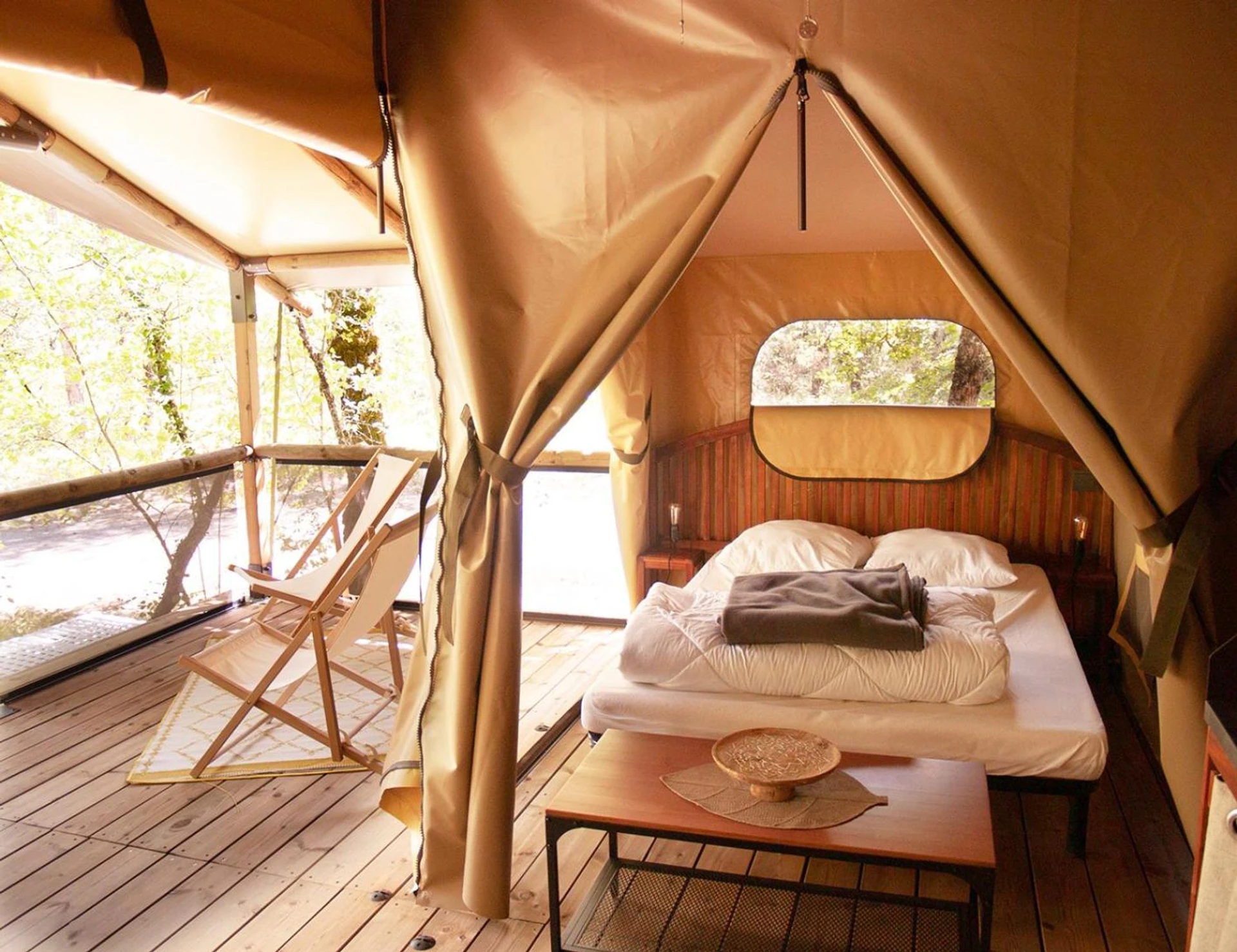 Chambre disponible pour un séminaire d'entreprise à Camping L'Ondine de Provence - La Motte-Chalançon